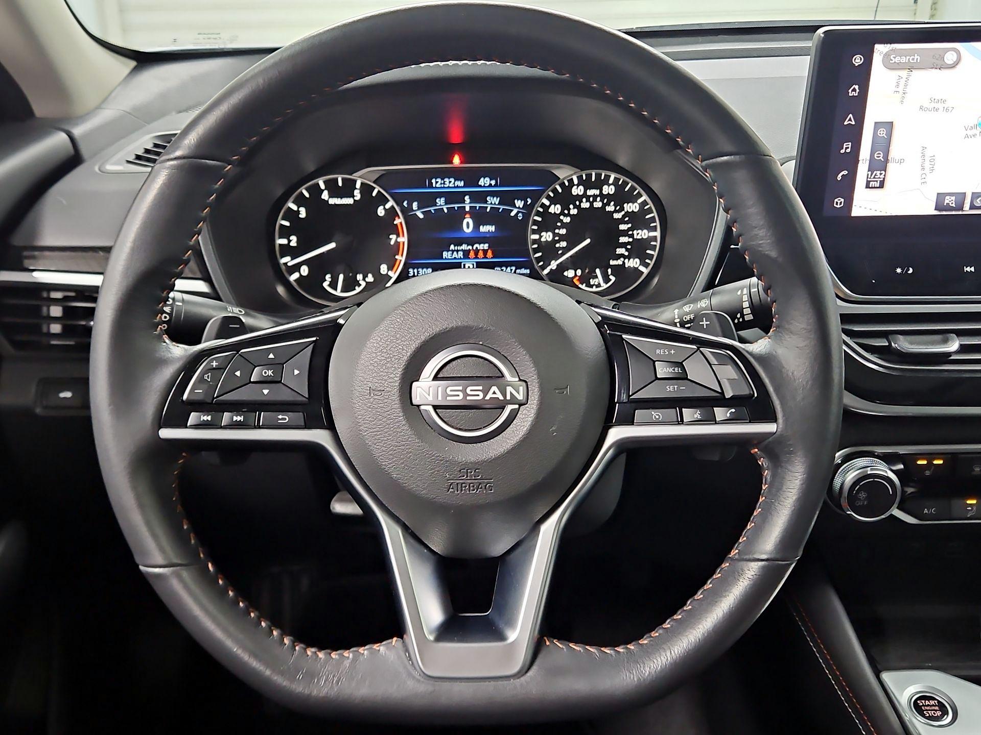Thumbnail: 2023 Nissan Altima - 10