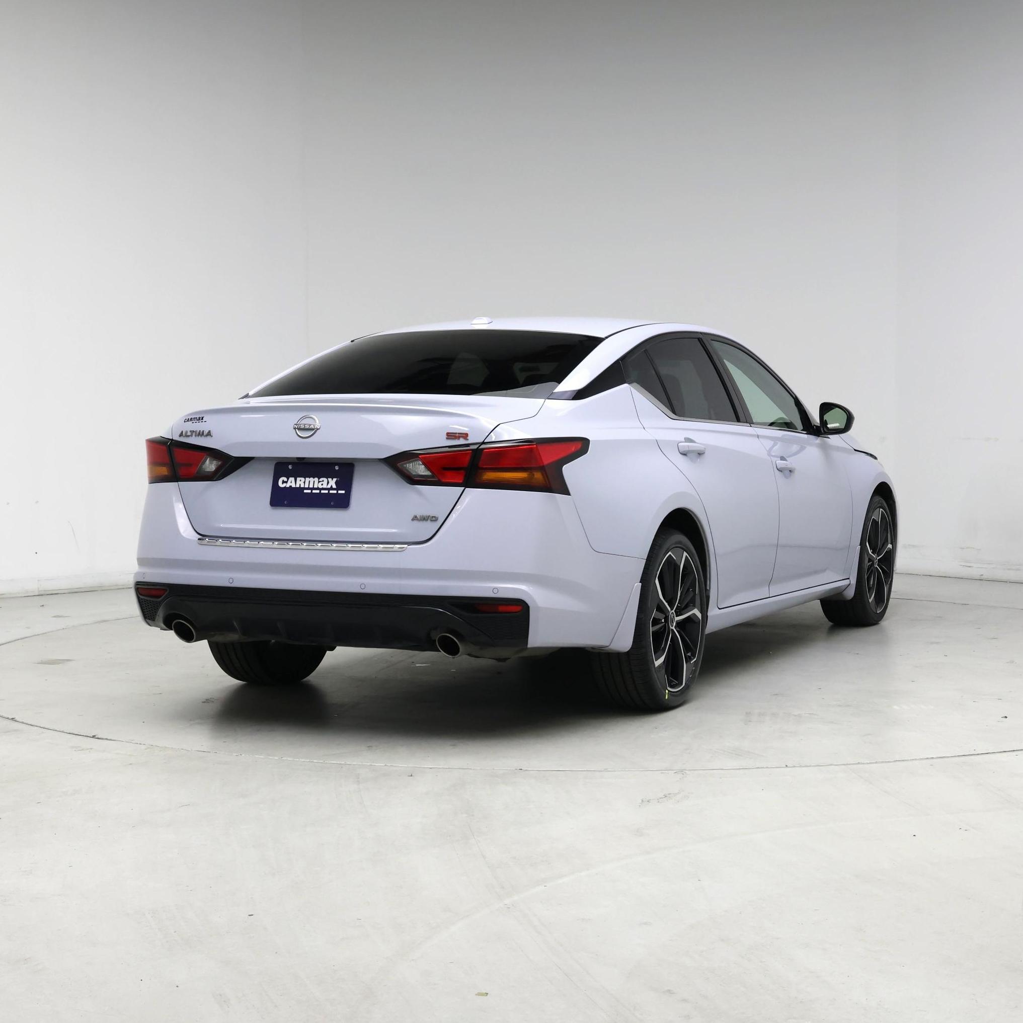 Thumbnail: 2023 Nissan Altima - 8