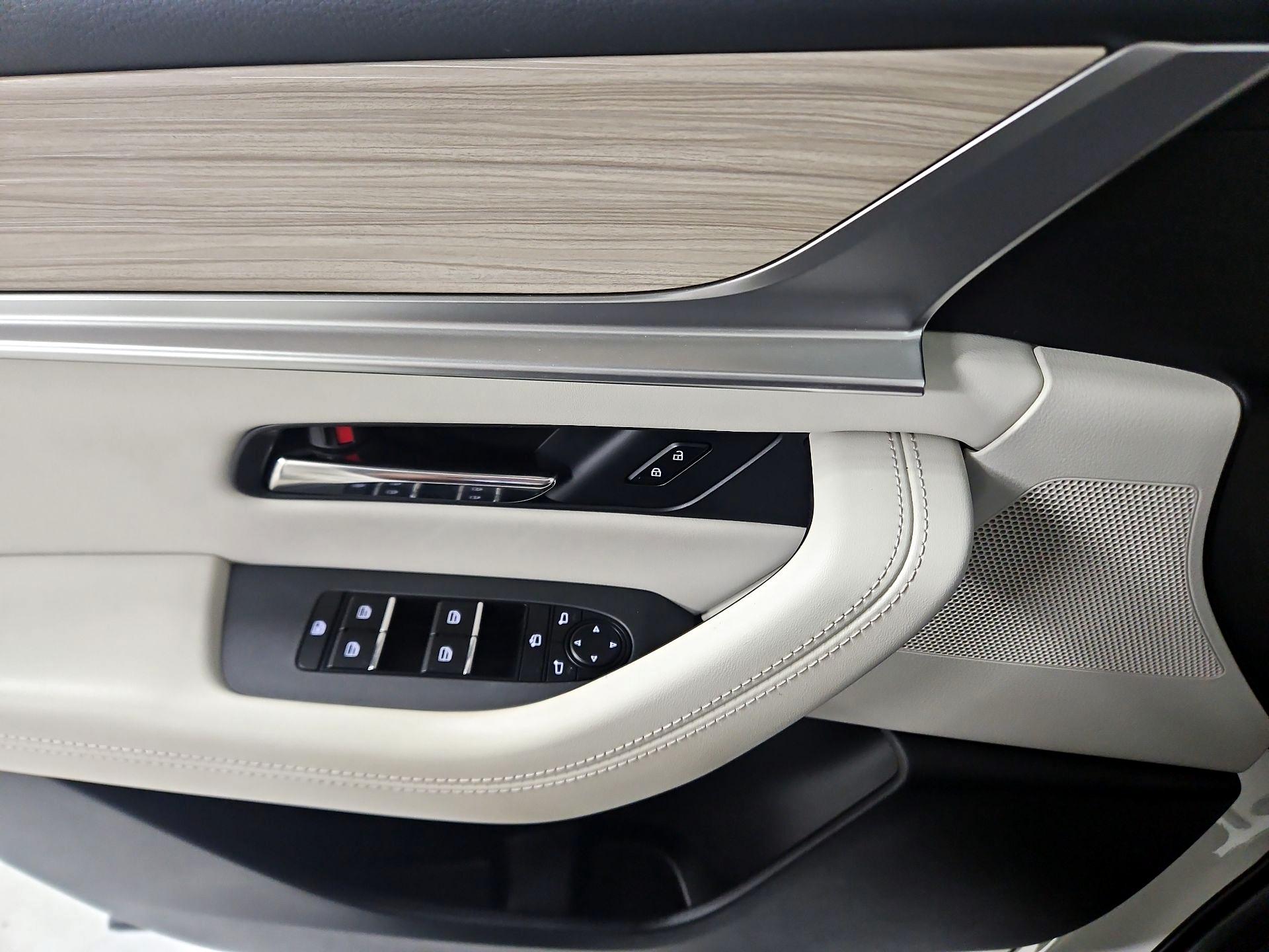 Thumbnail: 2024 Mazda CX-90 - 12