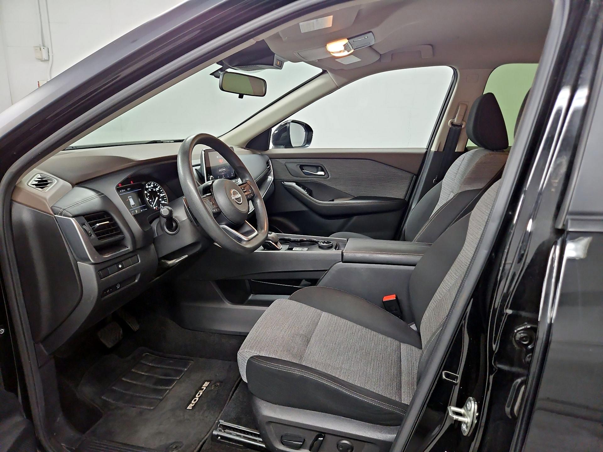 Thumbnail: 2023 Nissan Rogue - 11