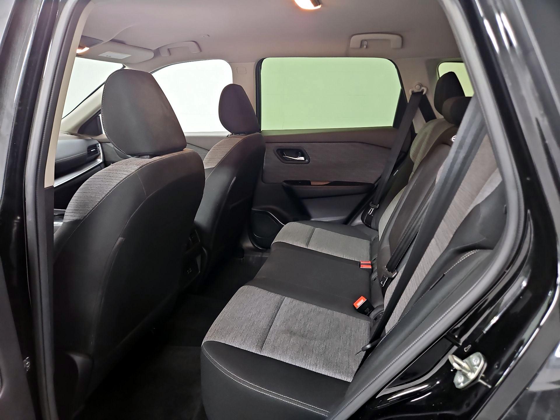 Thumbnail: 2023 Nissan Rogue - 19