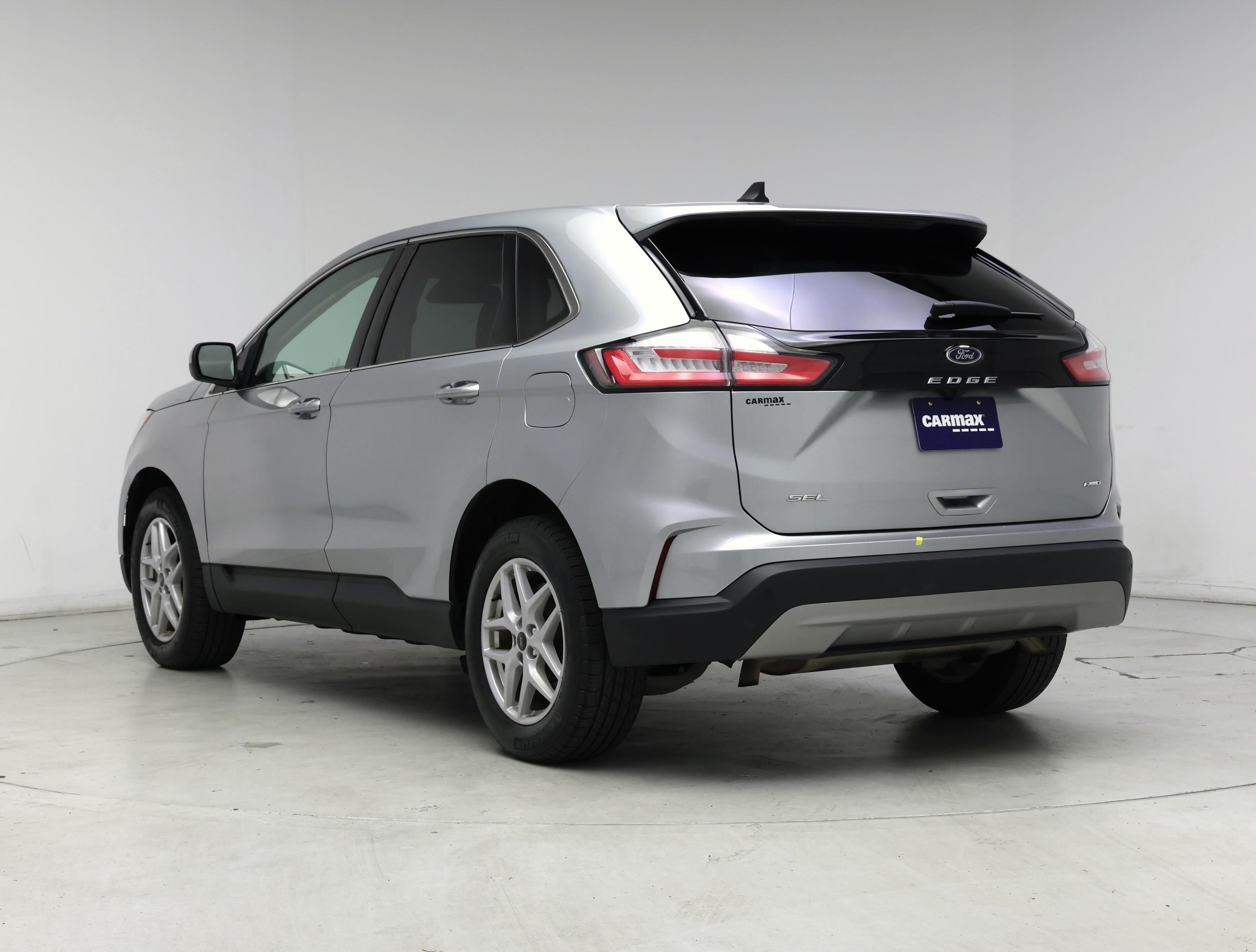 Thumbnail: 2023 Ford Edge - 2