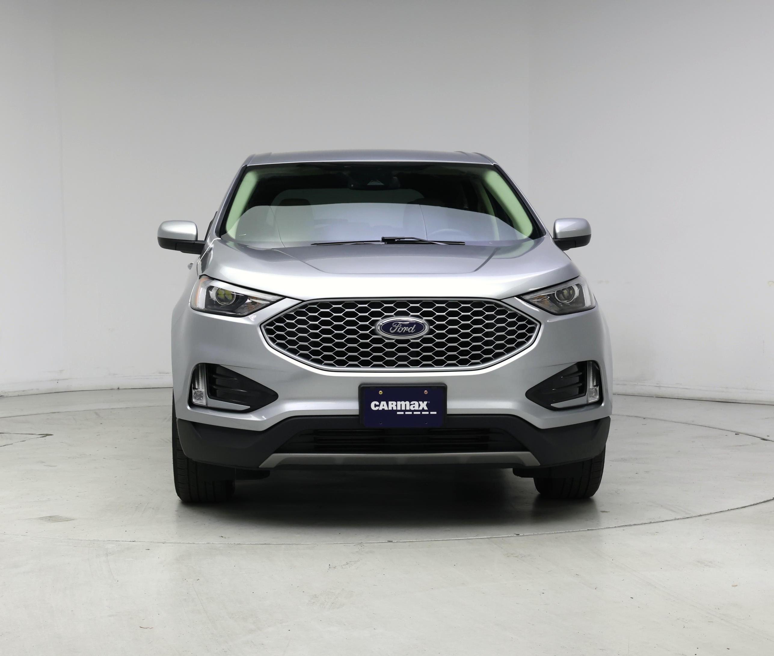 Thumbnail: 2023 Ford Edge - 5