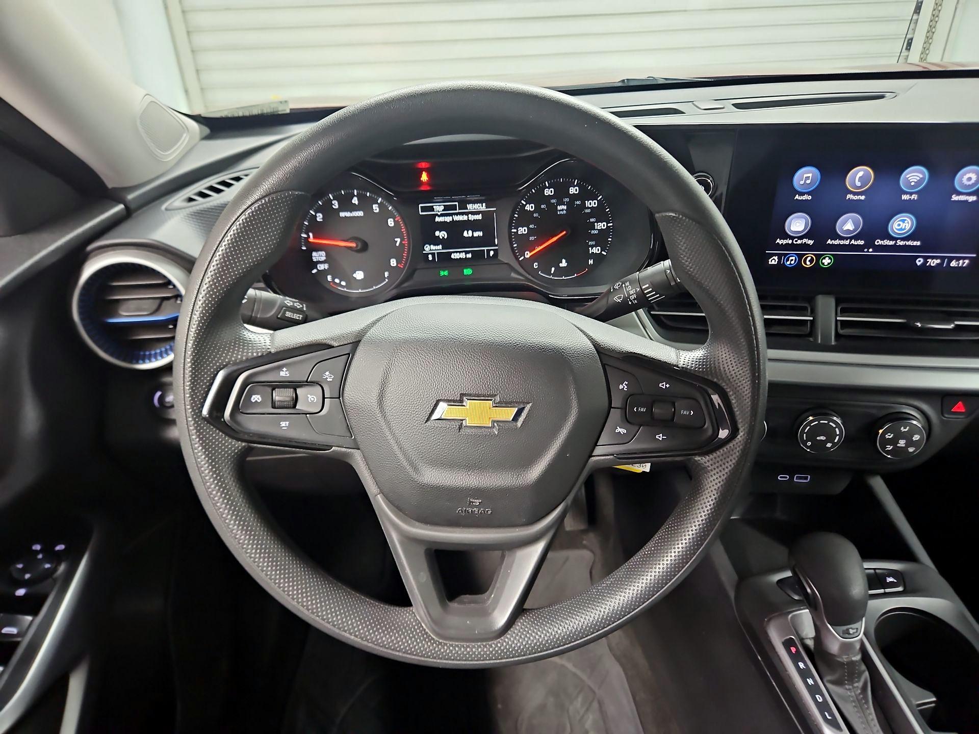 Thumbnail: 2024 Chevrolet Trax - 10