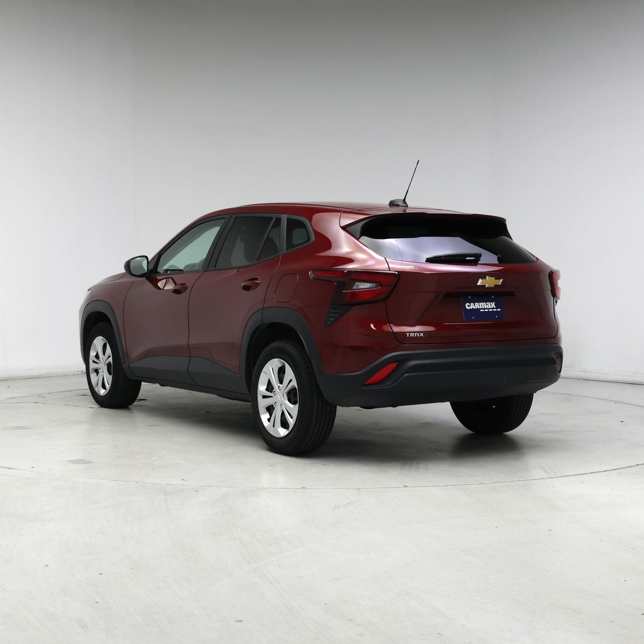 Thumbnail: 2024 Chevrolet Trax - 2