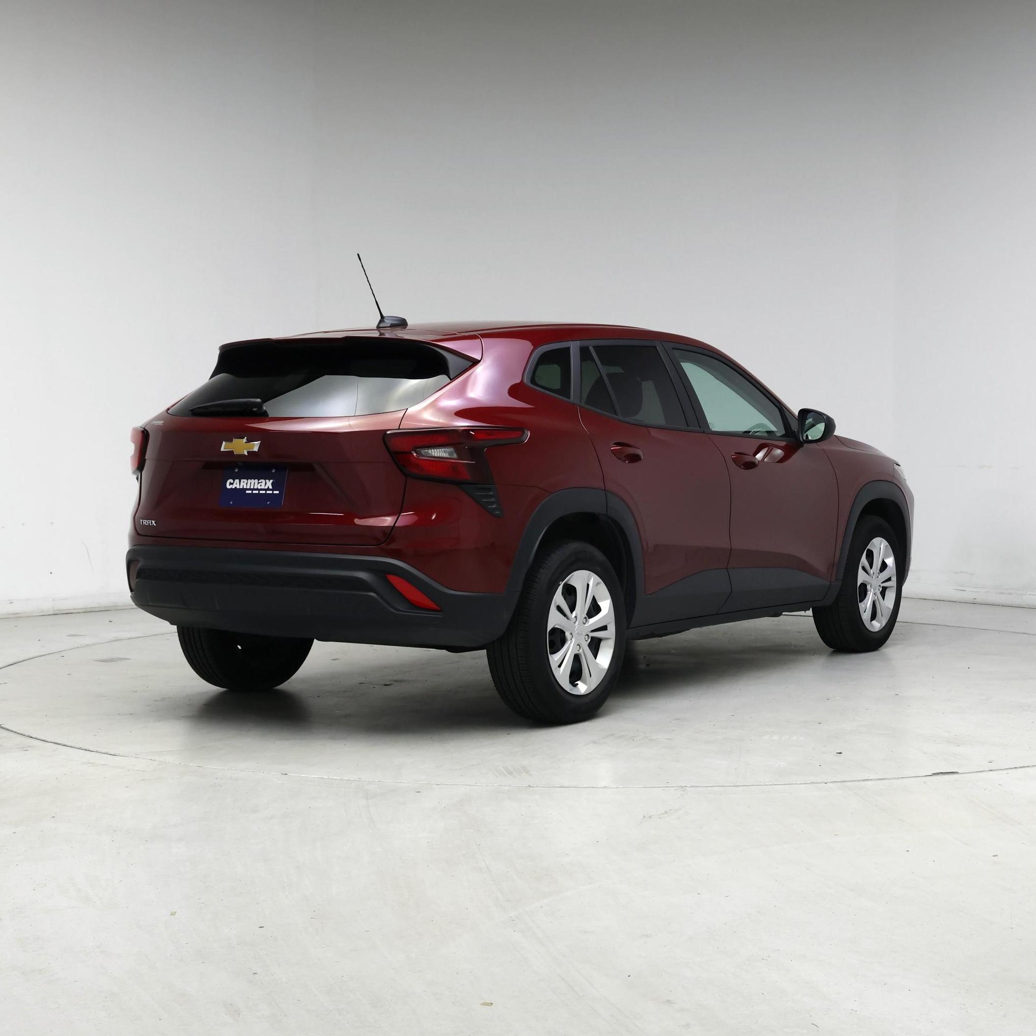 Thumbnail: 2024 Chevrolet Trax - 8