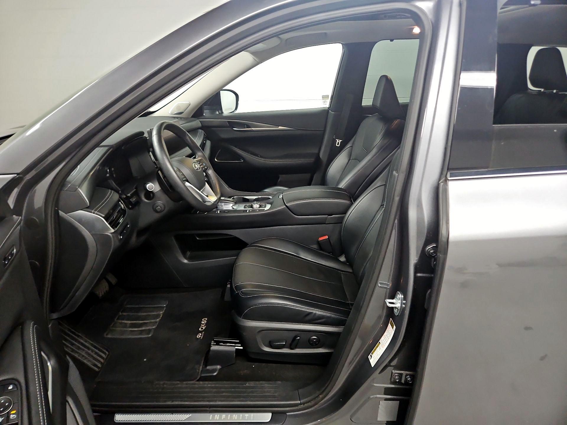 Thumbnail: 2023 INFINITI QX60 - 11