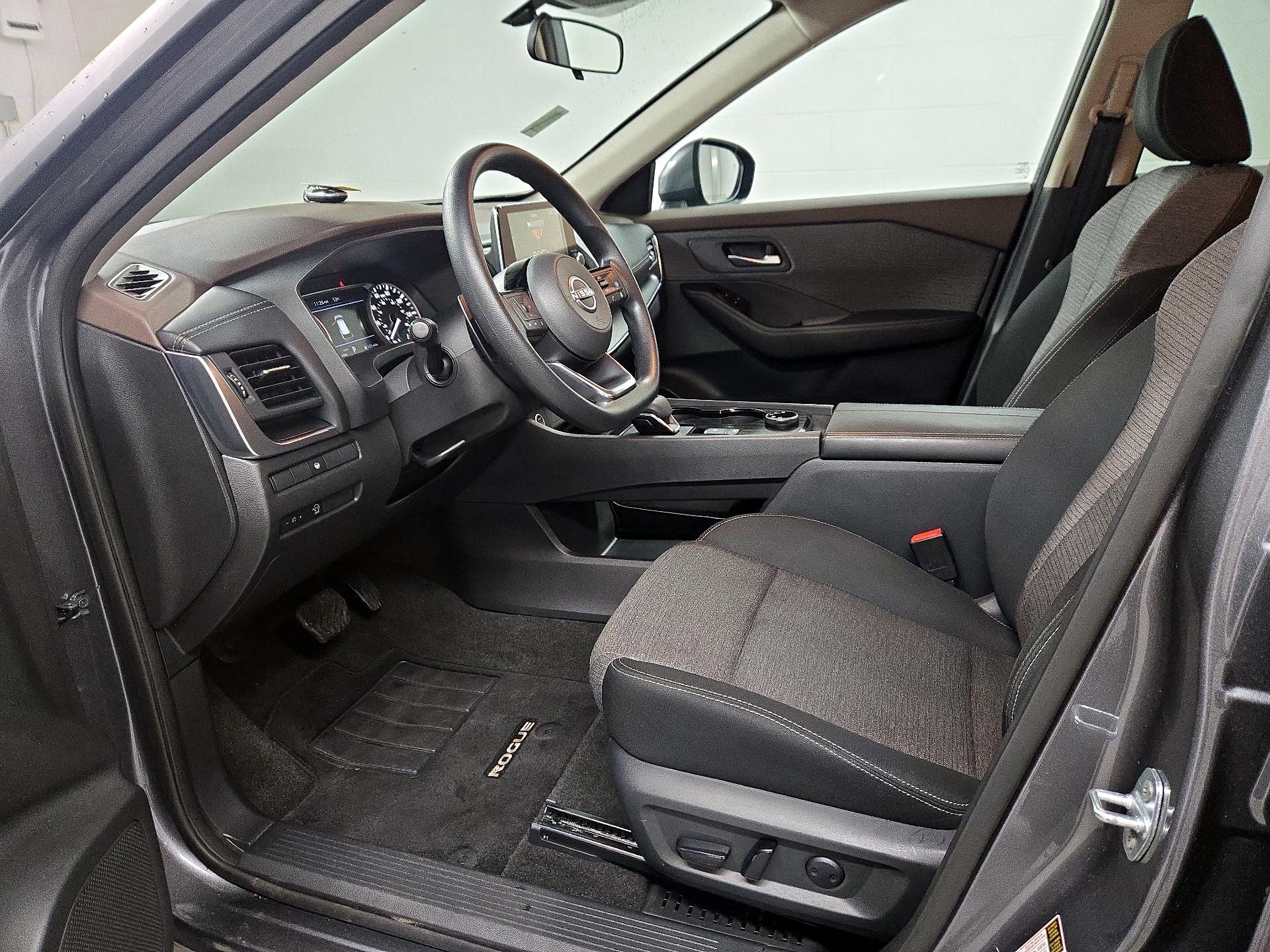 Thumbnail: 2023 Nissan Rogue - 11