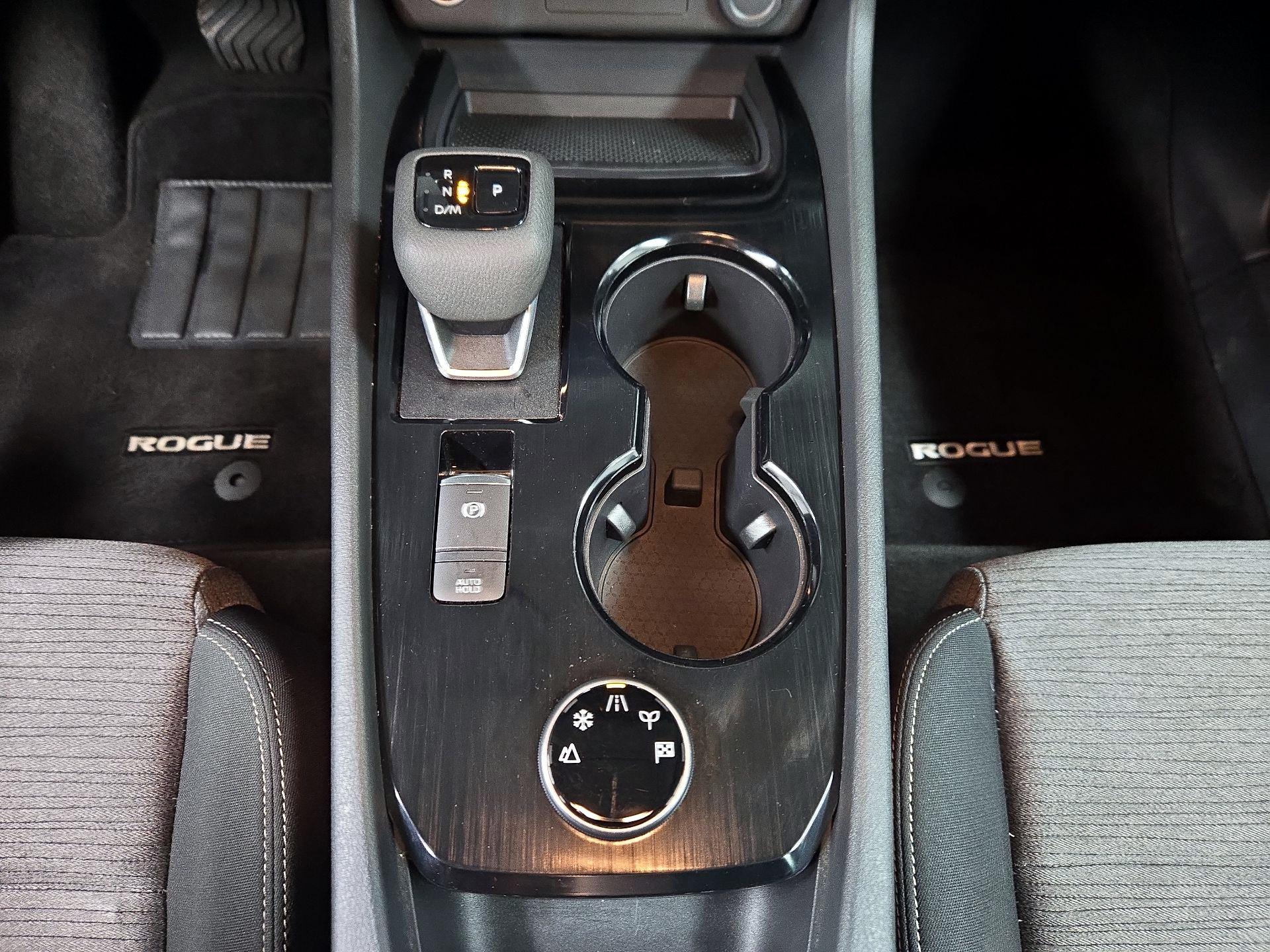 Thumbnail: 2023 Nissan Rogue - 17