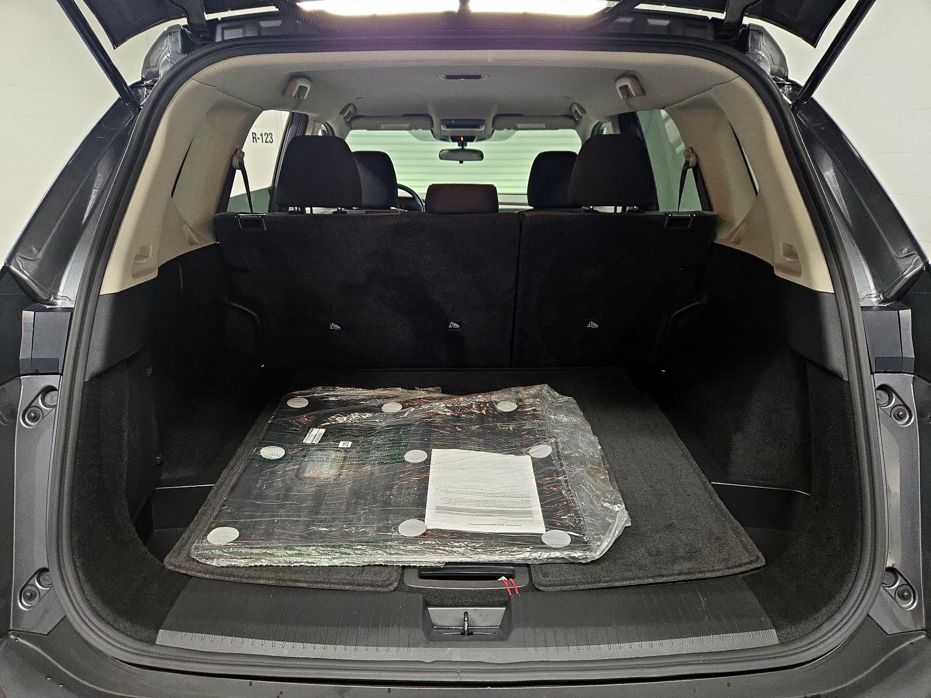 Thumbnail: 2023 Nissan Rogue - 20