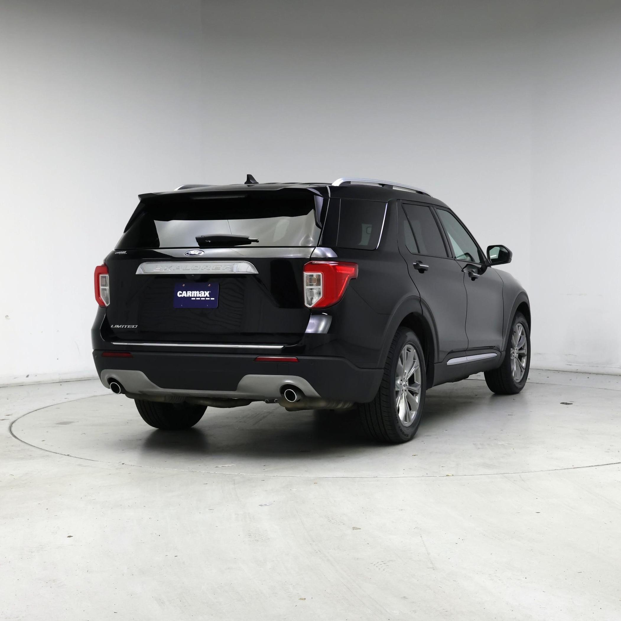 Thumbnail: 2024 Ford Explorer - 8