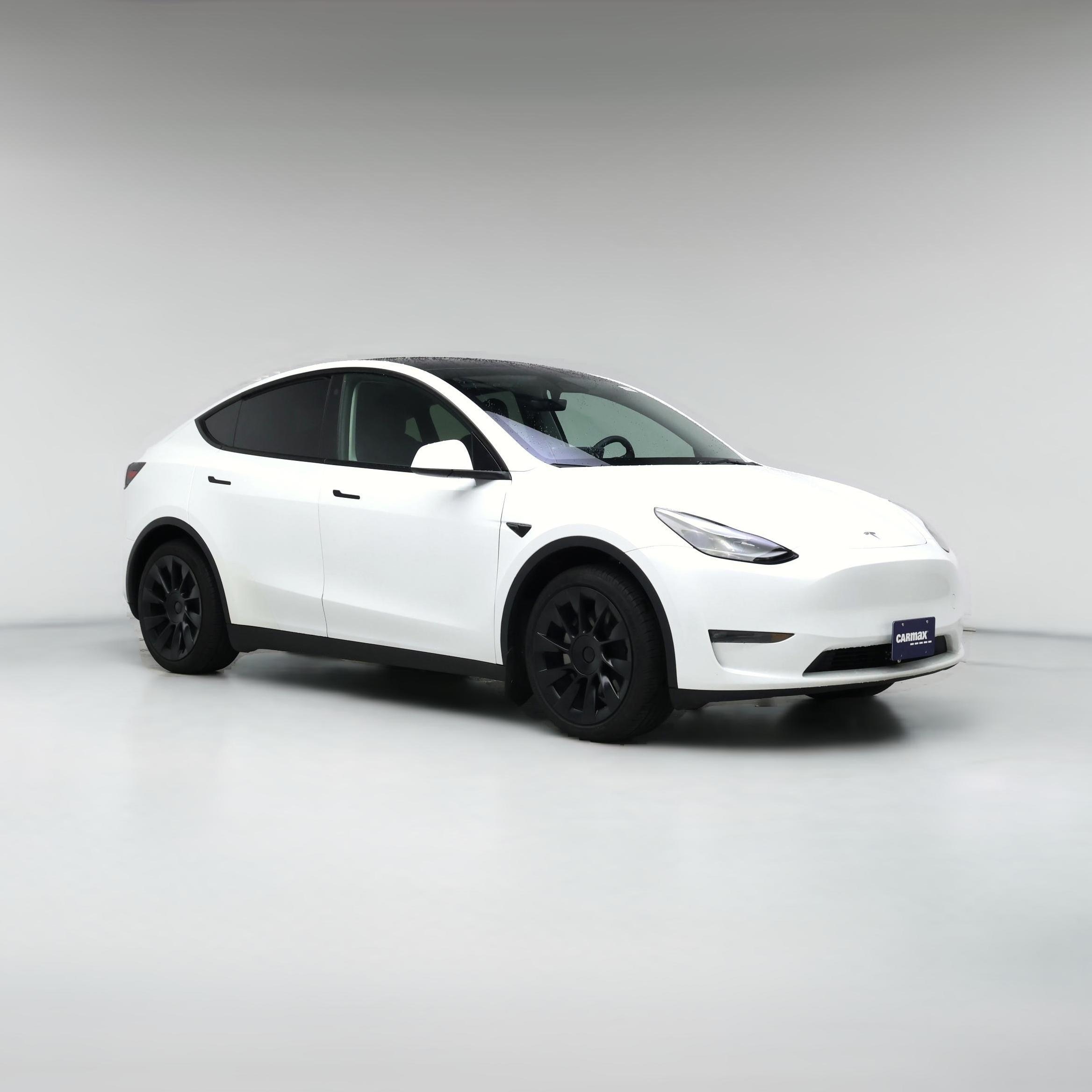 Thumbnail: 2023 Tesla Model Y - 1