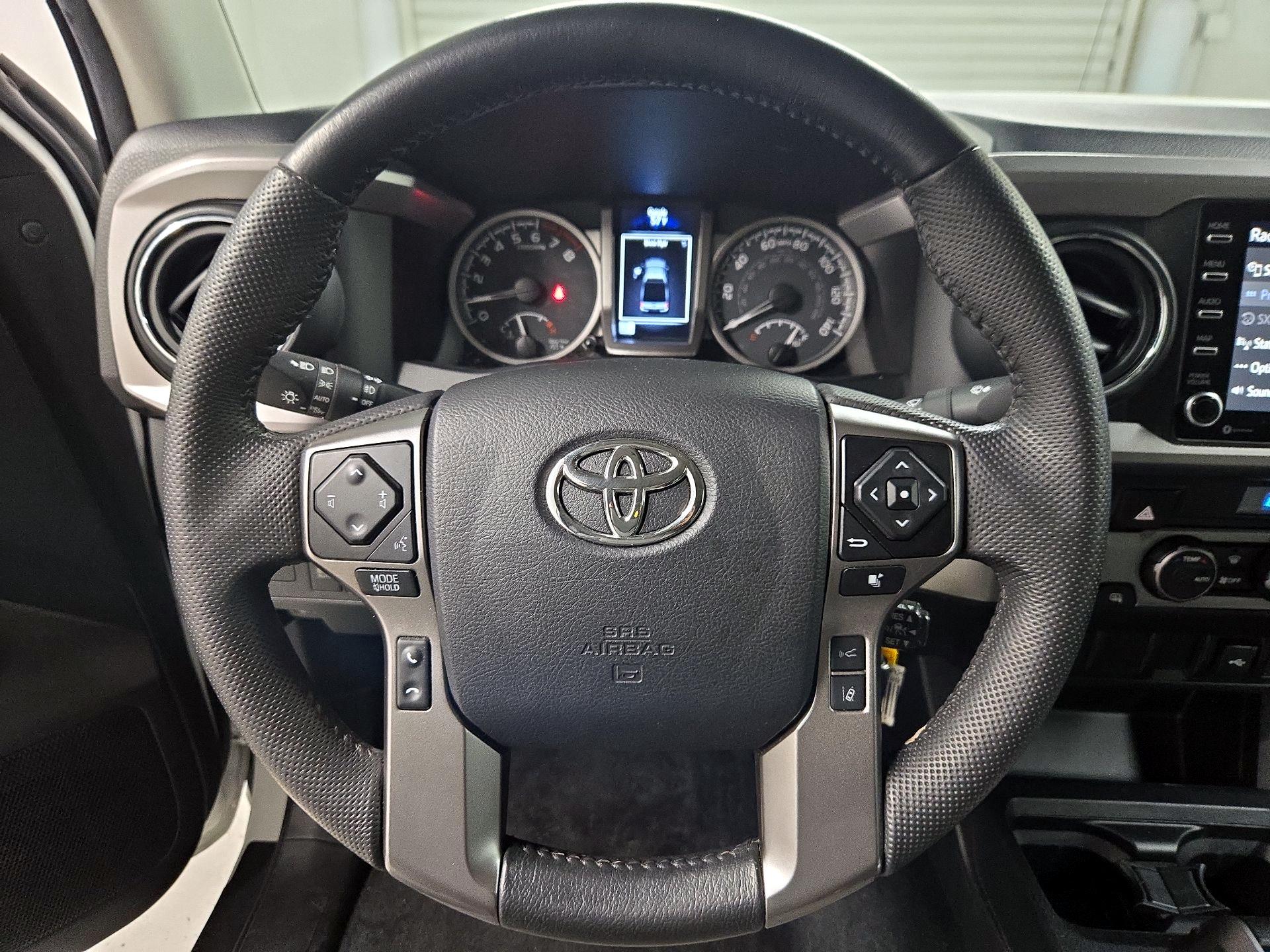 Thumbnail: 2022 Toyota Tacoma - 10