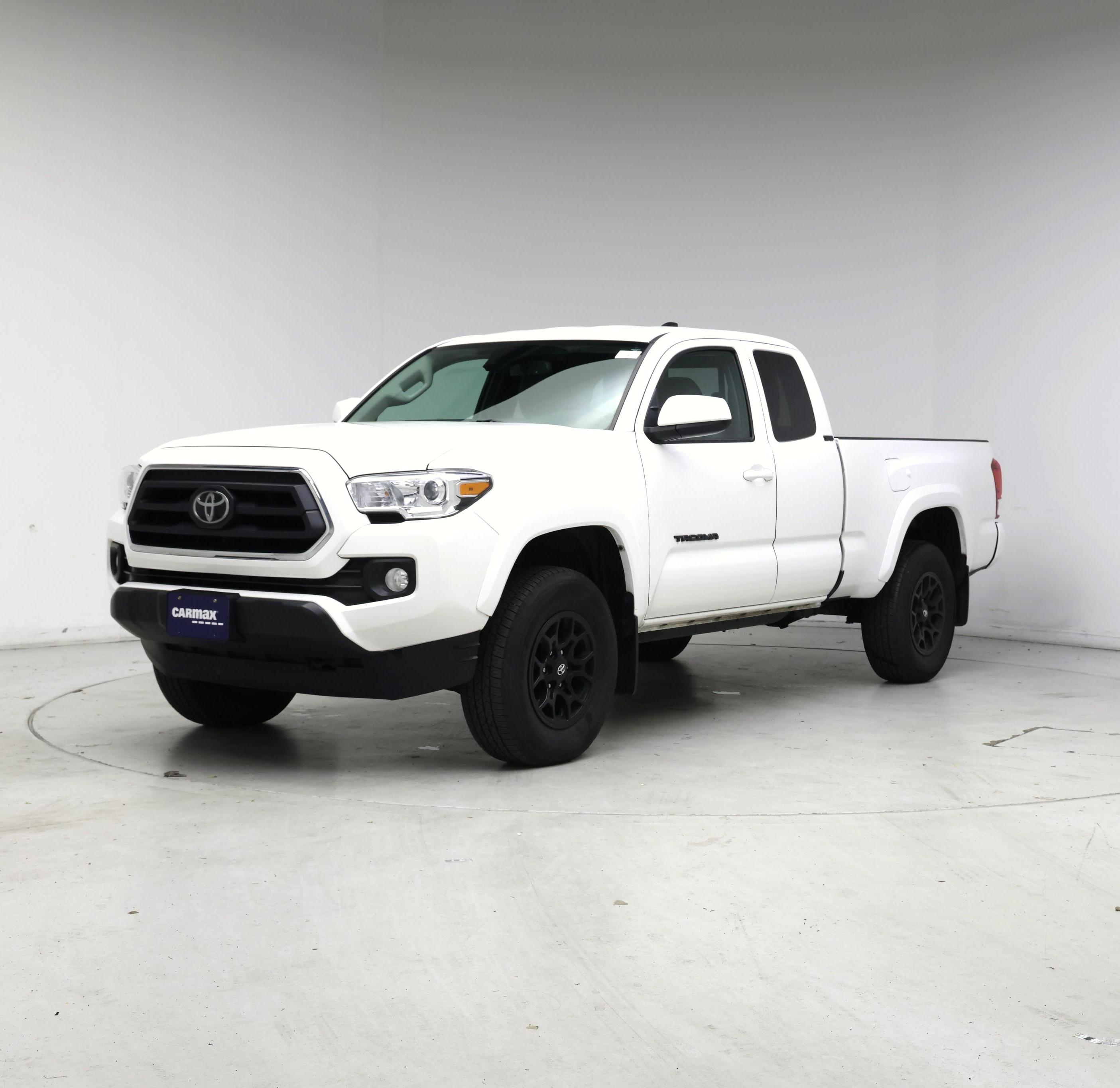 Thumbnail: 2022 Toyota Tacoma - 4