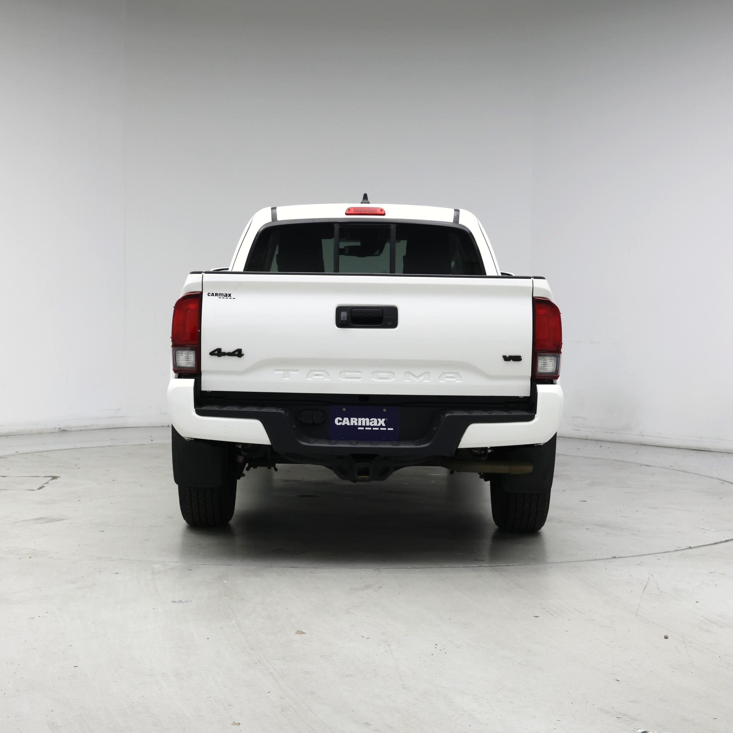 Thumbnail: 2022 Toyota Tacoma - 6