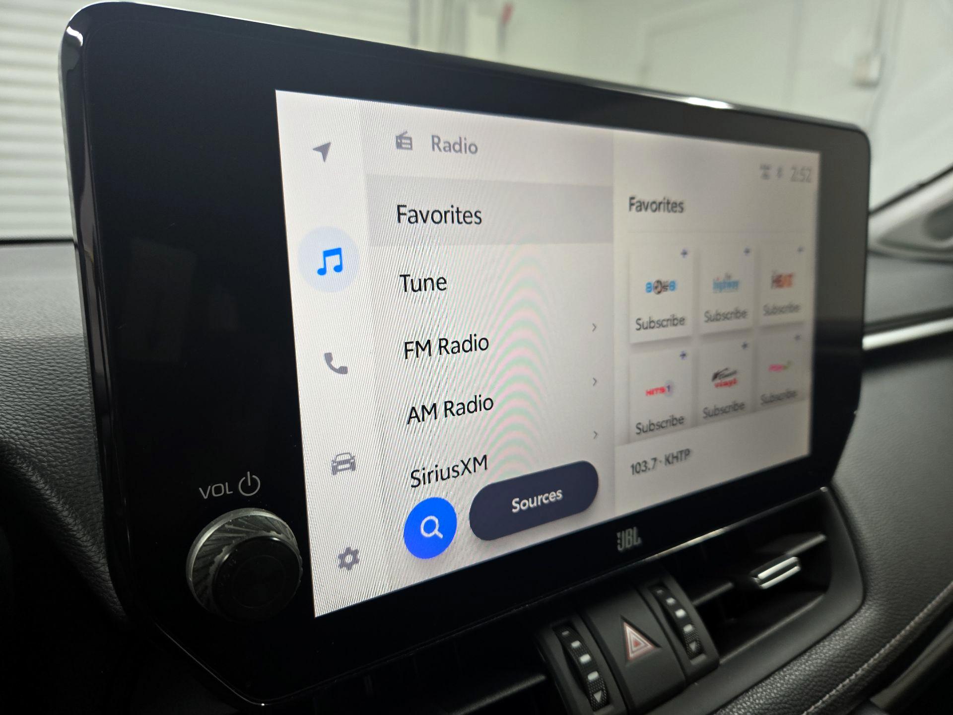 Thumbnail: 2023 Toyota RAV4 - 15