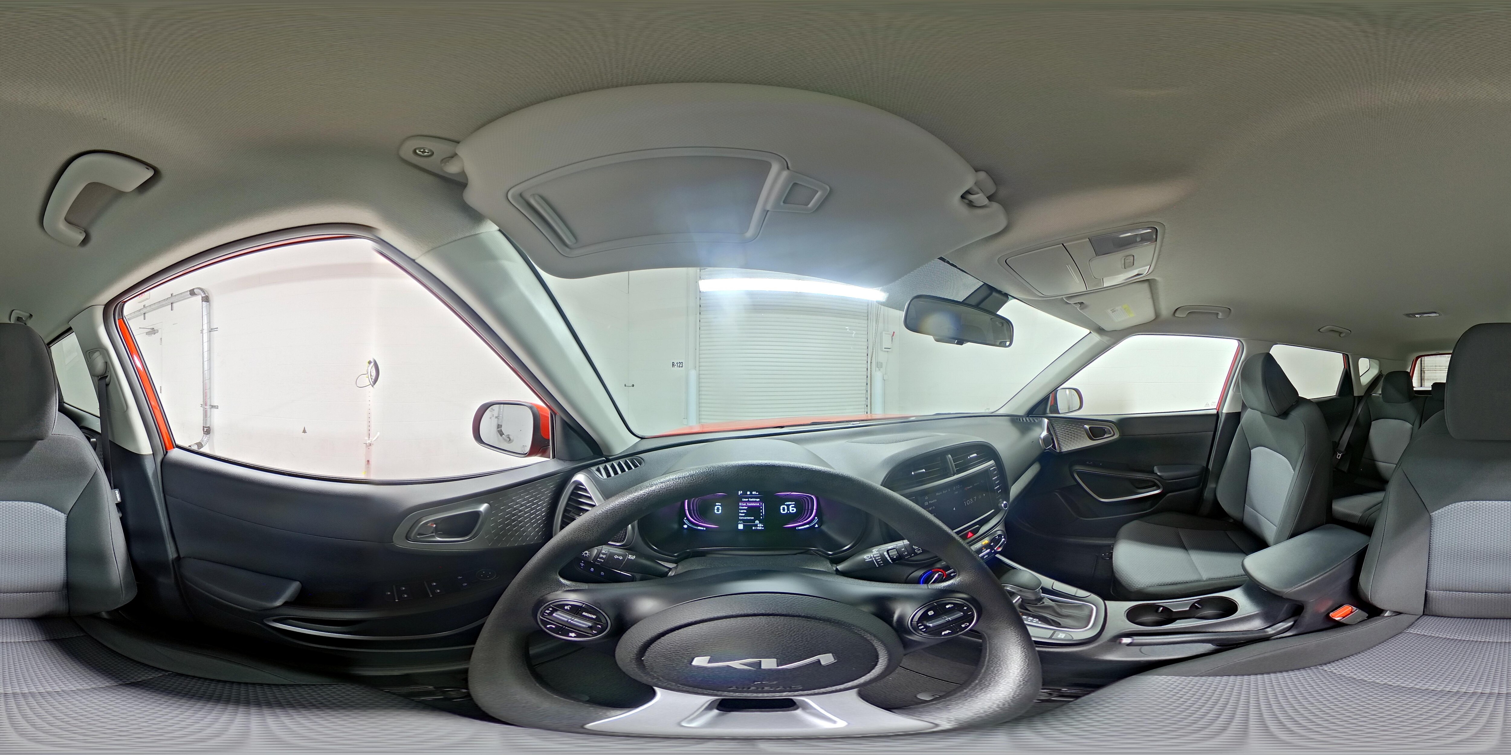 2023 Kia Soul LX - Photo 26