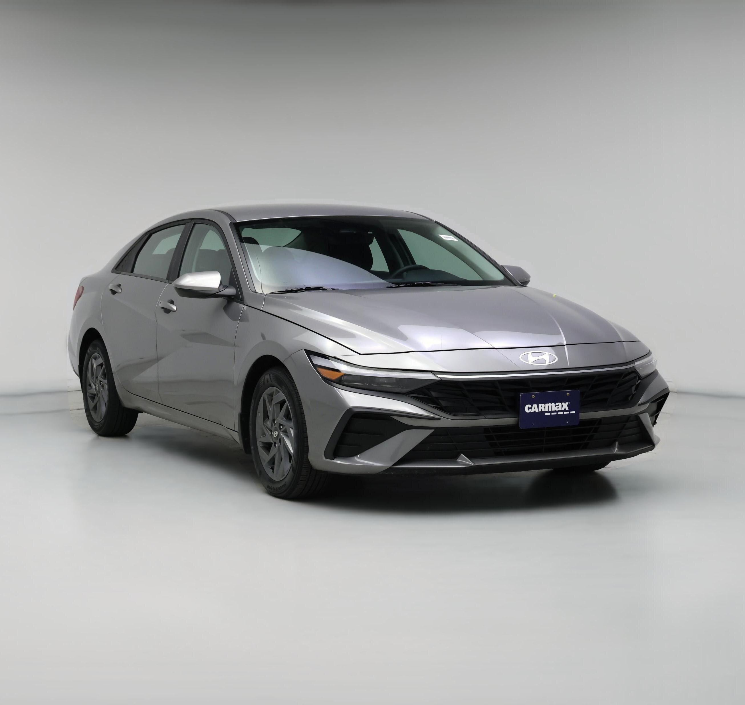 Thumbnail: 2024 Hyundai Elantra - 1