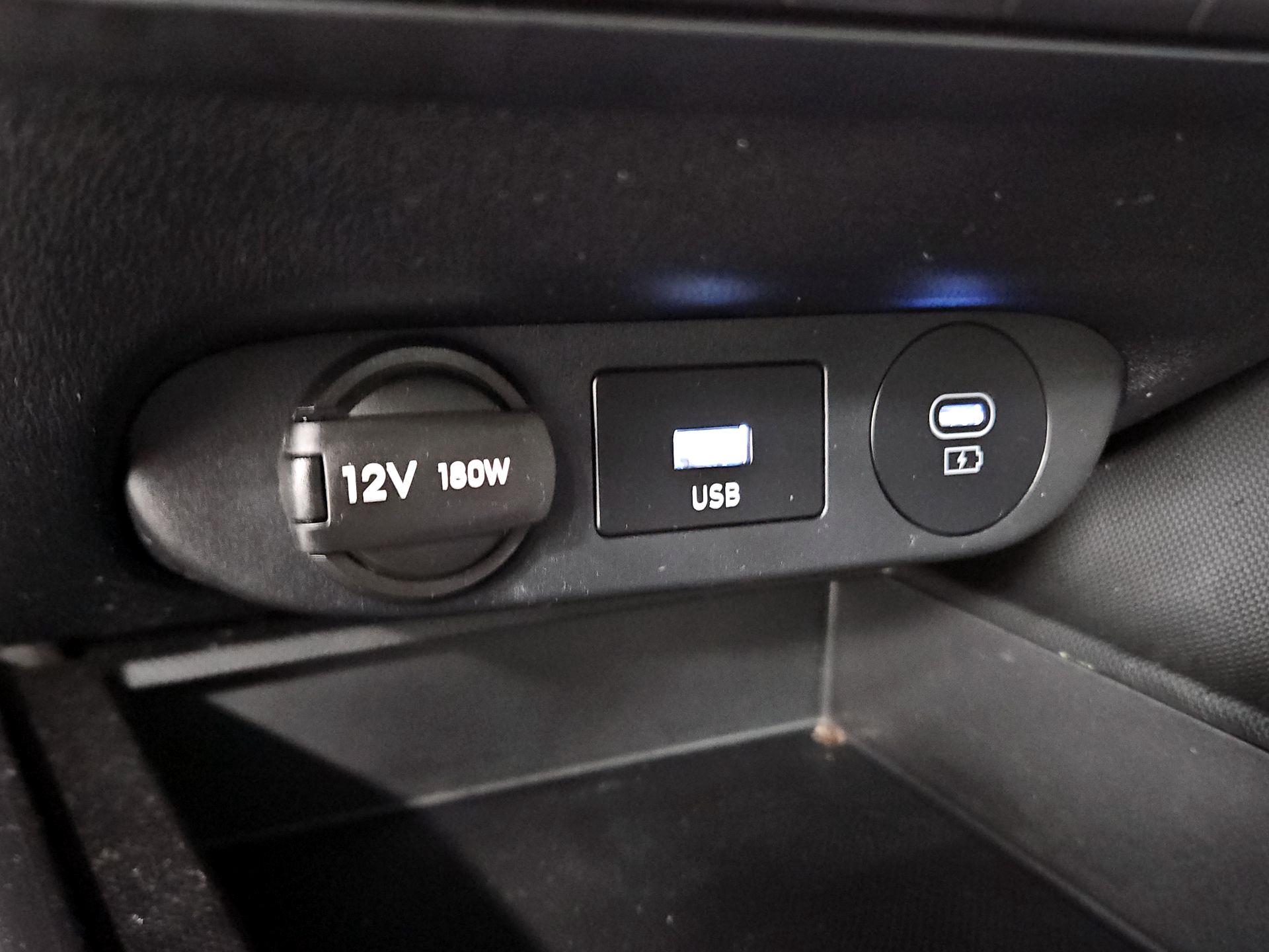 Thumbnail: 2024 Hyundai Elantra - 19