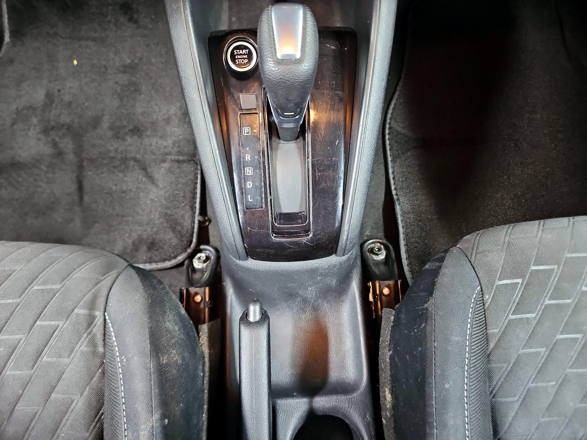 Thumbnail: 2022 Nissan Kicks - 17