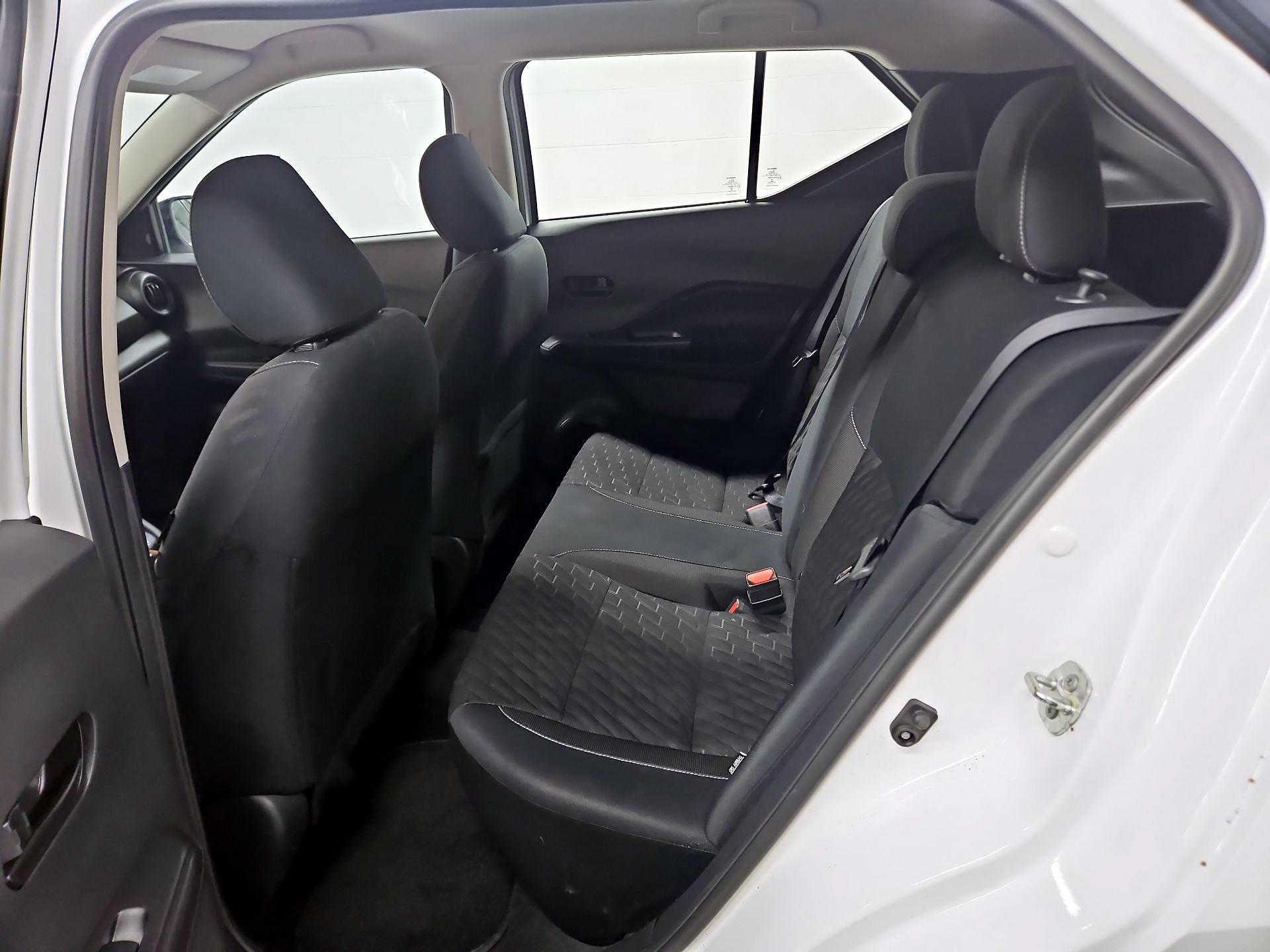 Thumbnail: 2022 Nissan Kicks - 19