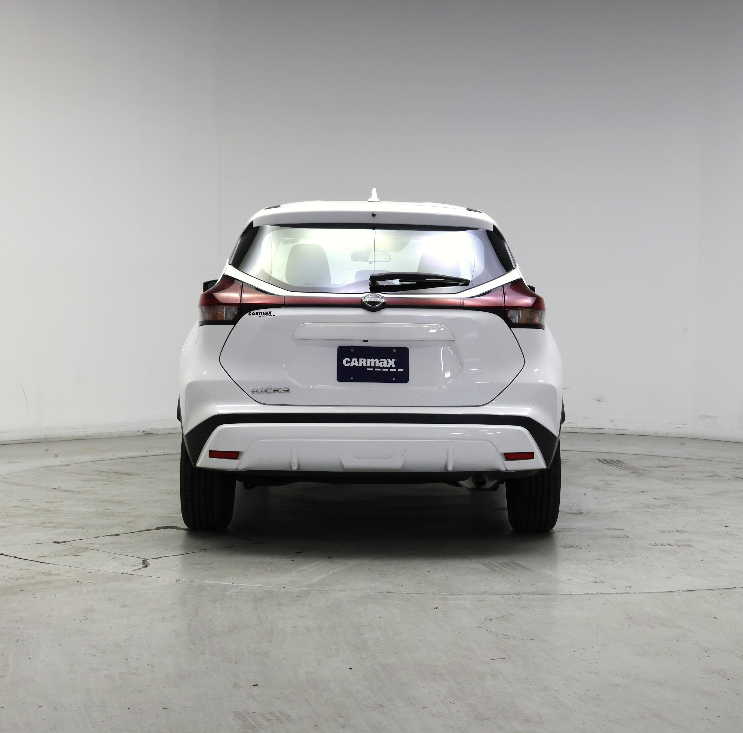 Thumbnail: 2022 Nissan Kicks - 6