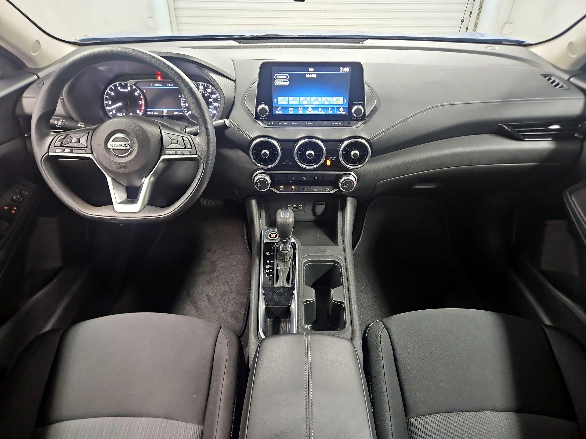 Thumbnail: 2023 Nissan Sentra - 9