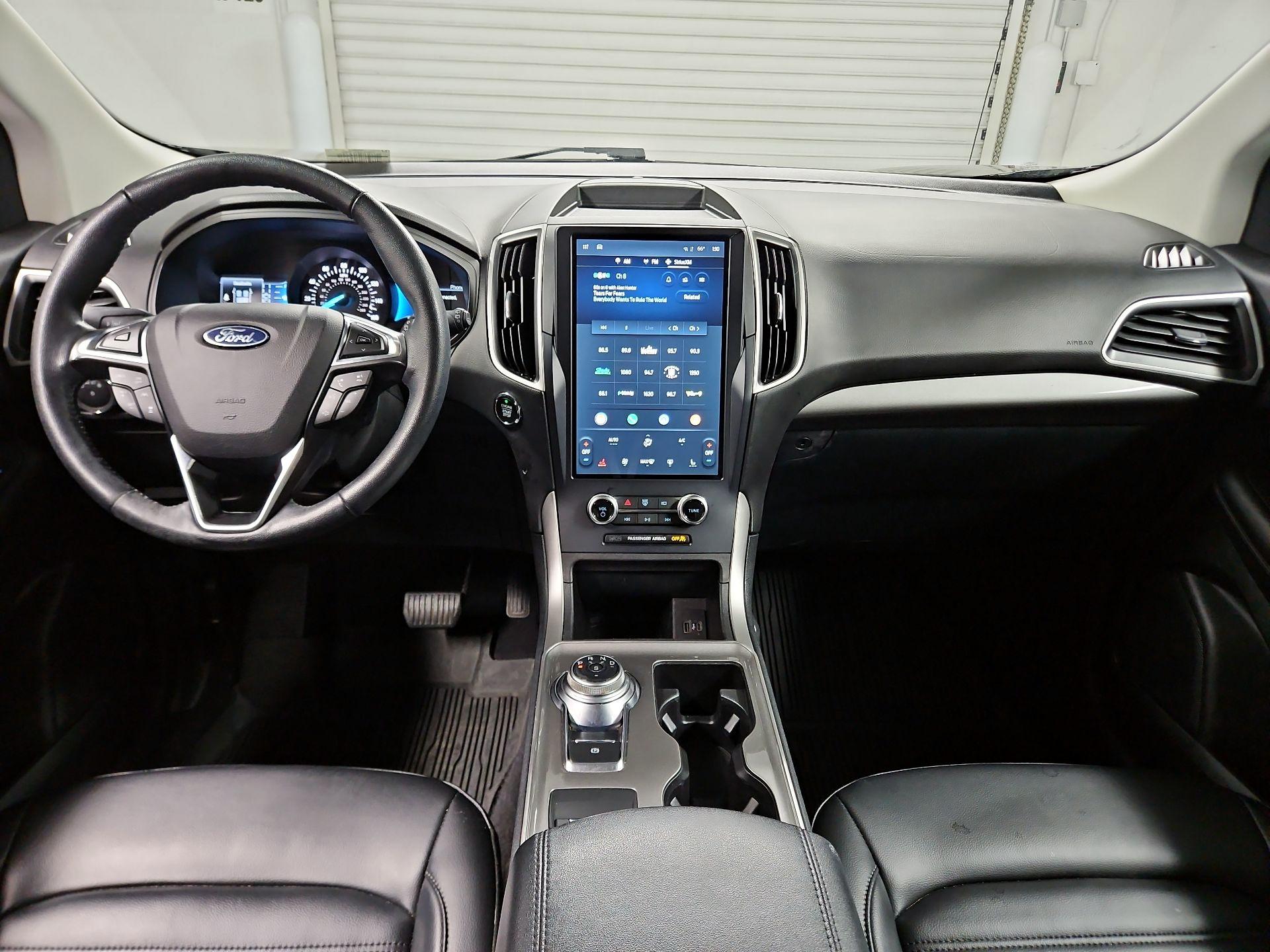 Thumbnail: 2023 Ford Edge - 9