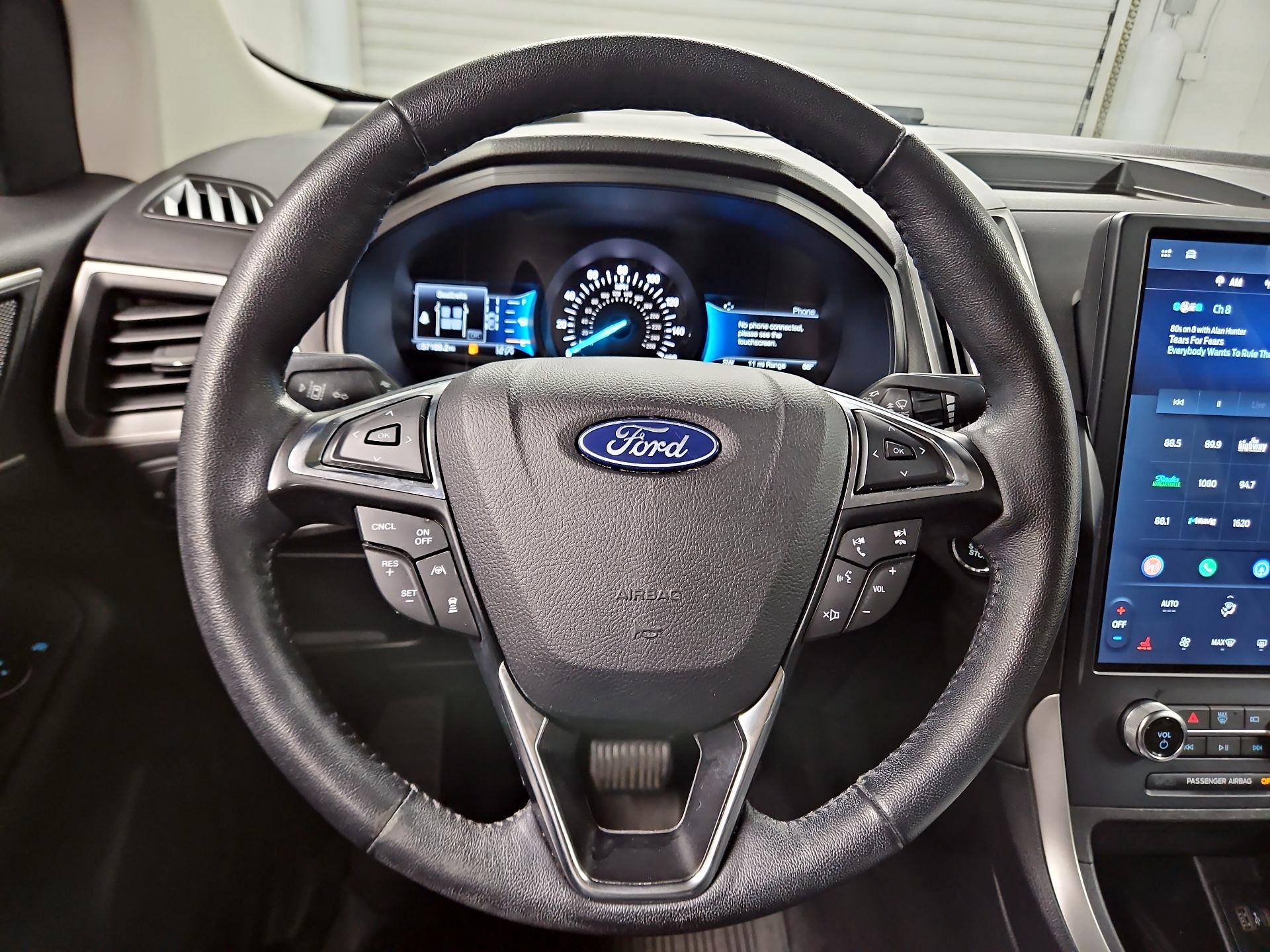 Thumbnail: 2023 Ford Edge - 10