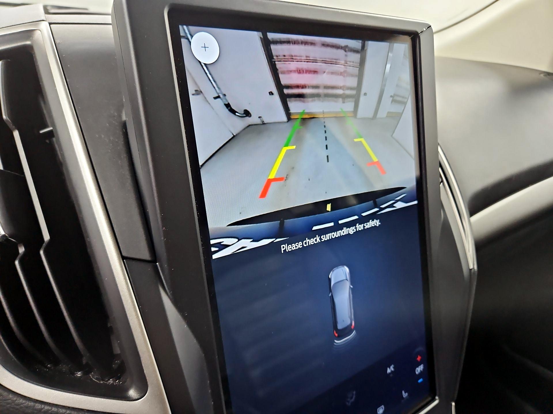 Thumbnail: 2023 Ford Edge - 15