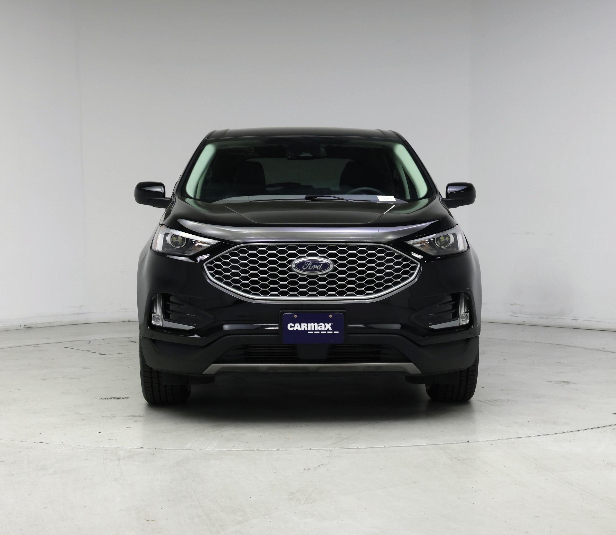 Thumbnail: 2023 Ford Edge - 5