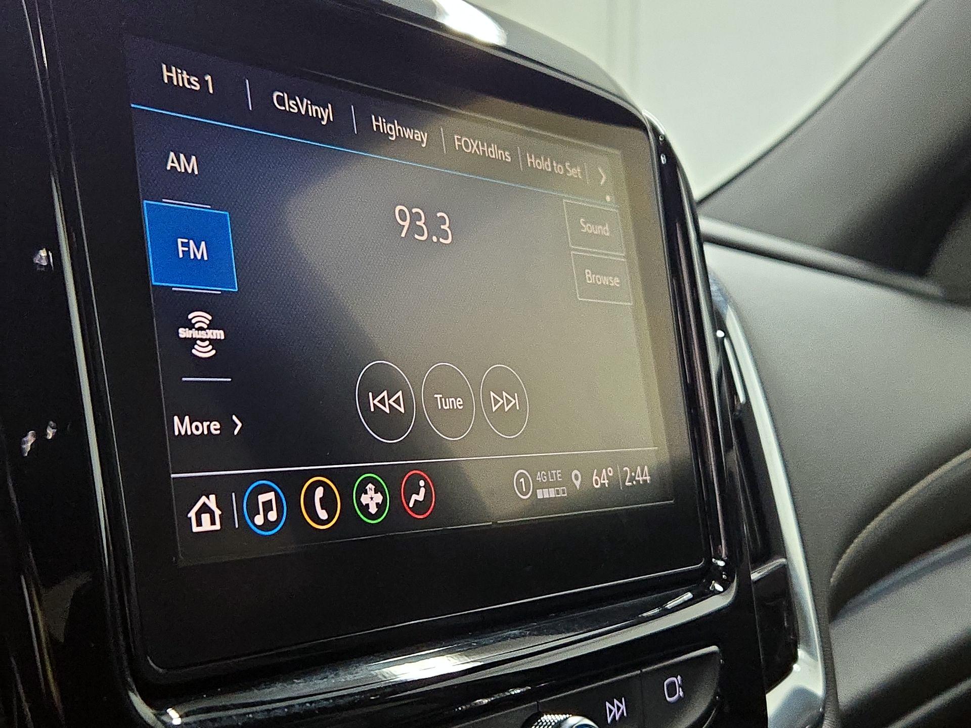 Thumbnail: 2023 Chevrolet Traverse - 15