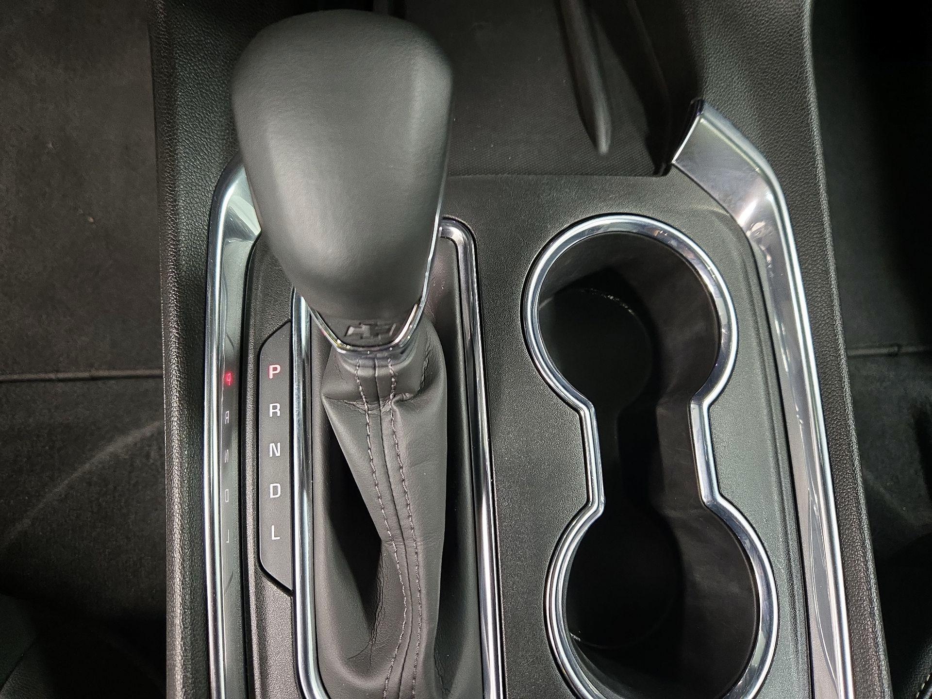 Thumbnail: 2023 Chevrolet Traverse - 17