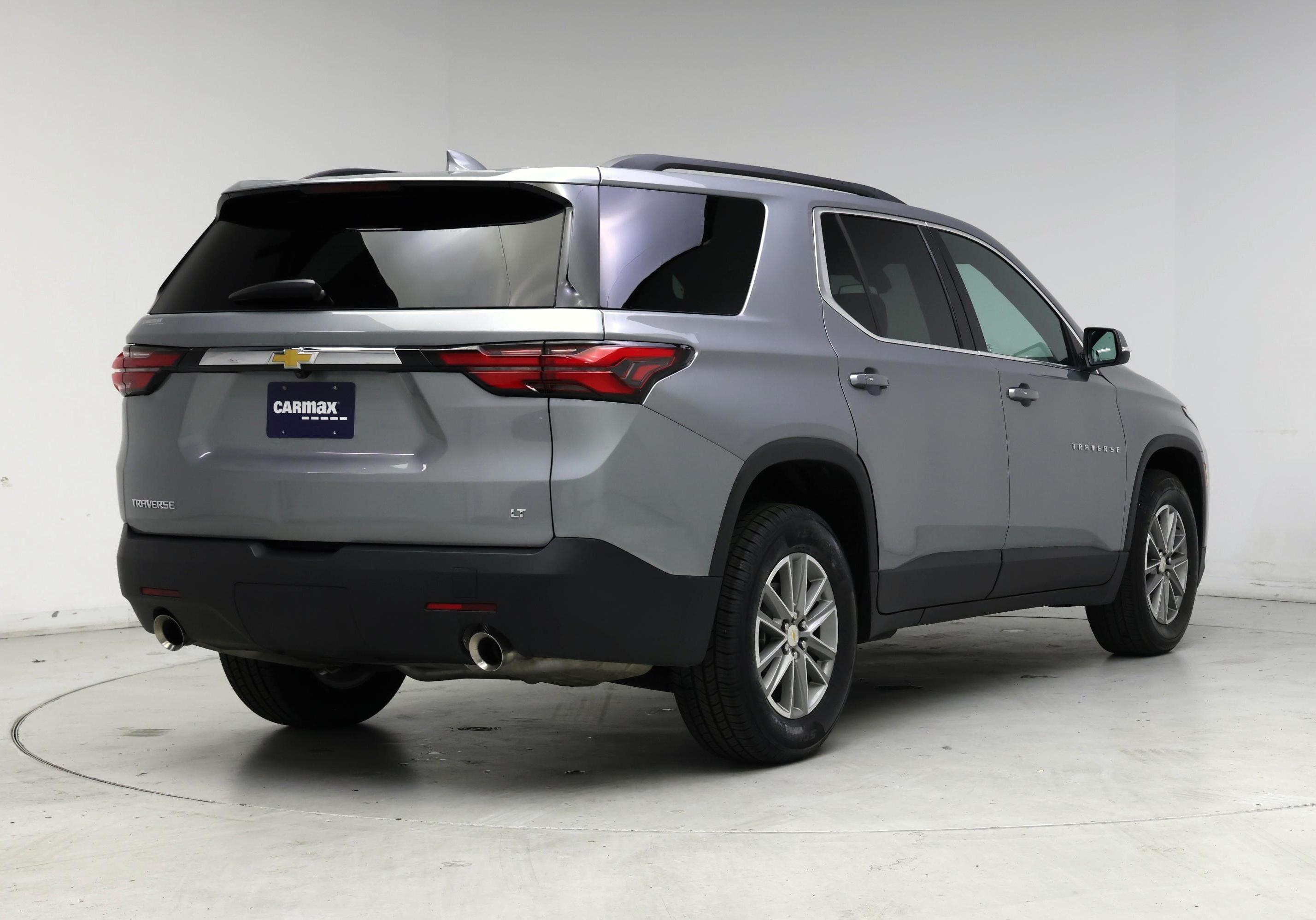 Thumbnail: 2023 Chevrolet Traverse - 8