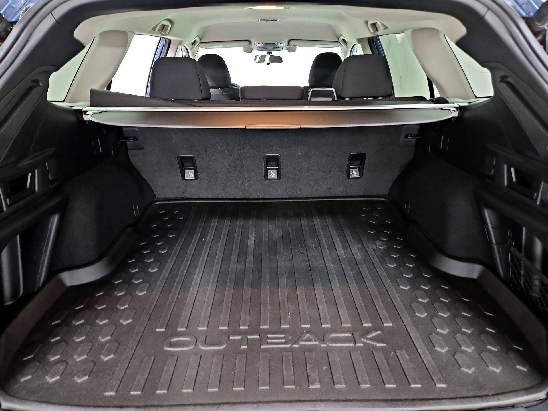 Thumbnail: 2020 Subaru Outback - 20