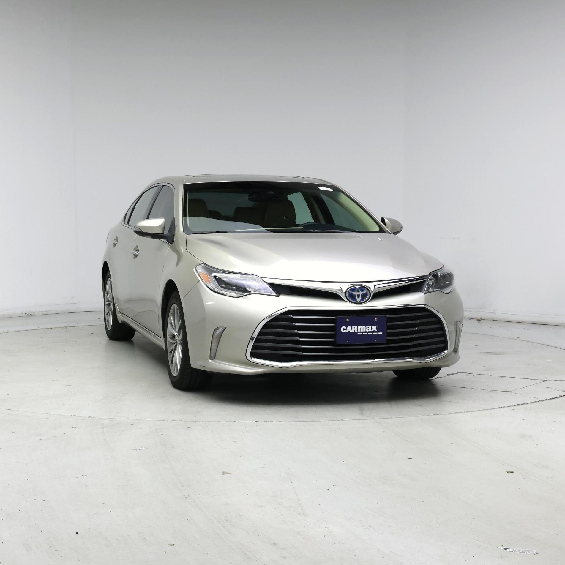 Thumbnail: 2016 Toyota Avalon - 5