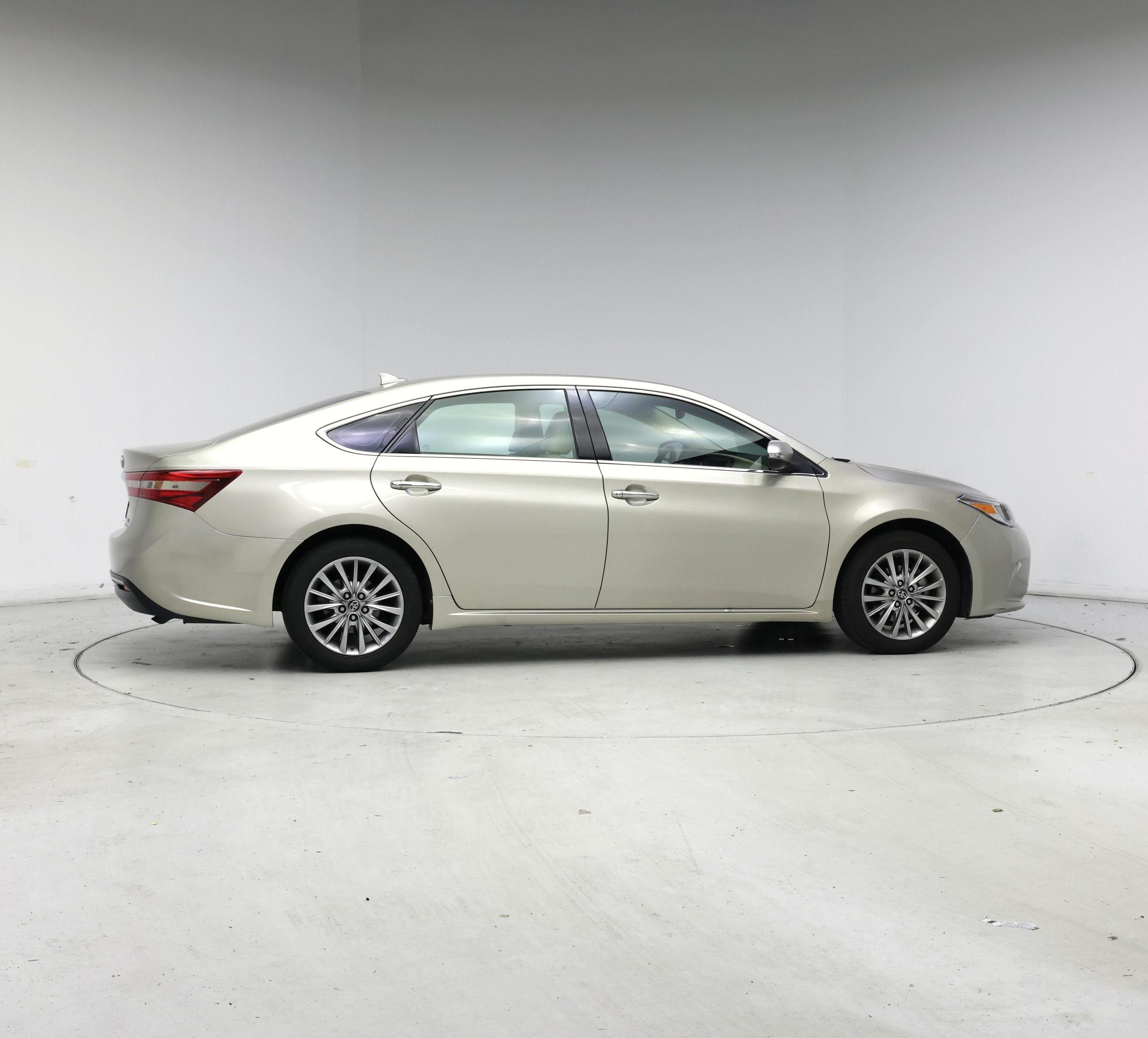 Thumbnail: 2016 Toyota Avalon - 7