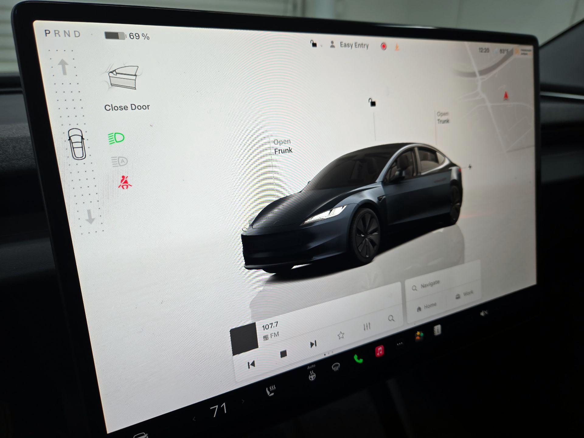 Thumbnail: 2025 Tesla Model 3 - 17