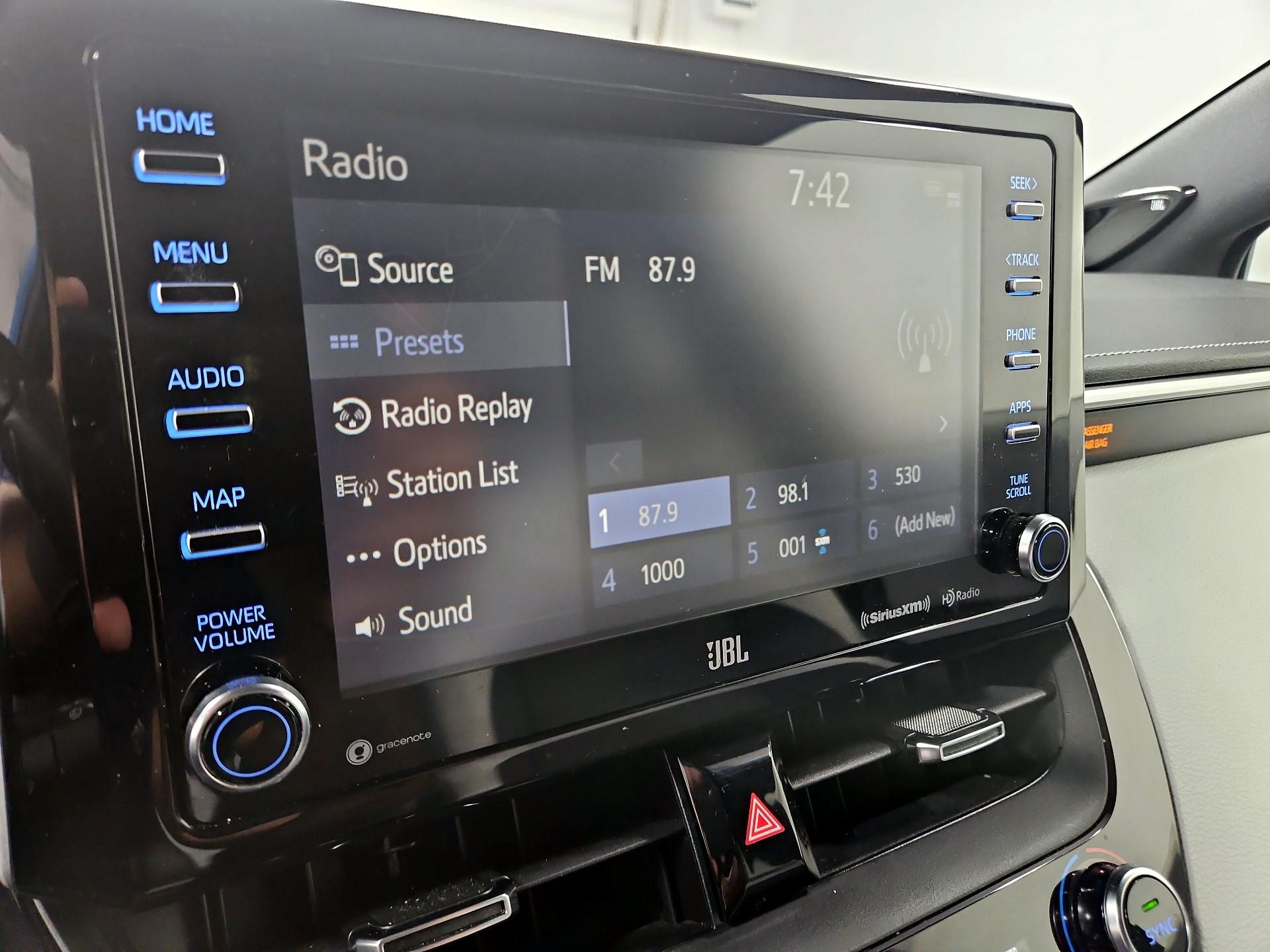 Thumbnail: 2019 Toyota Corolla - 16