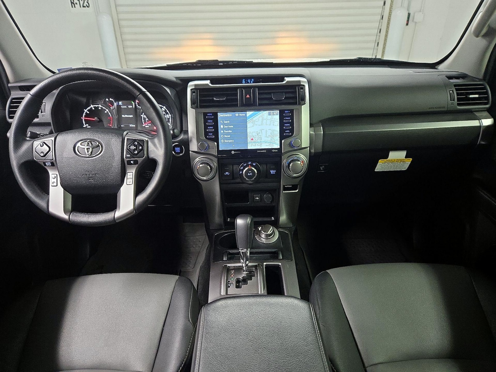 2022 Toyota 4Runner SR5 Premium - Photo 10