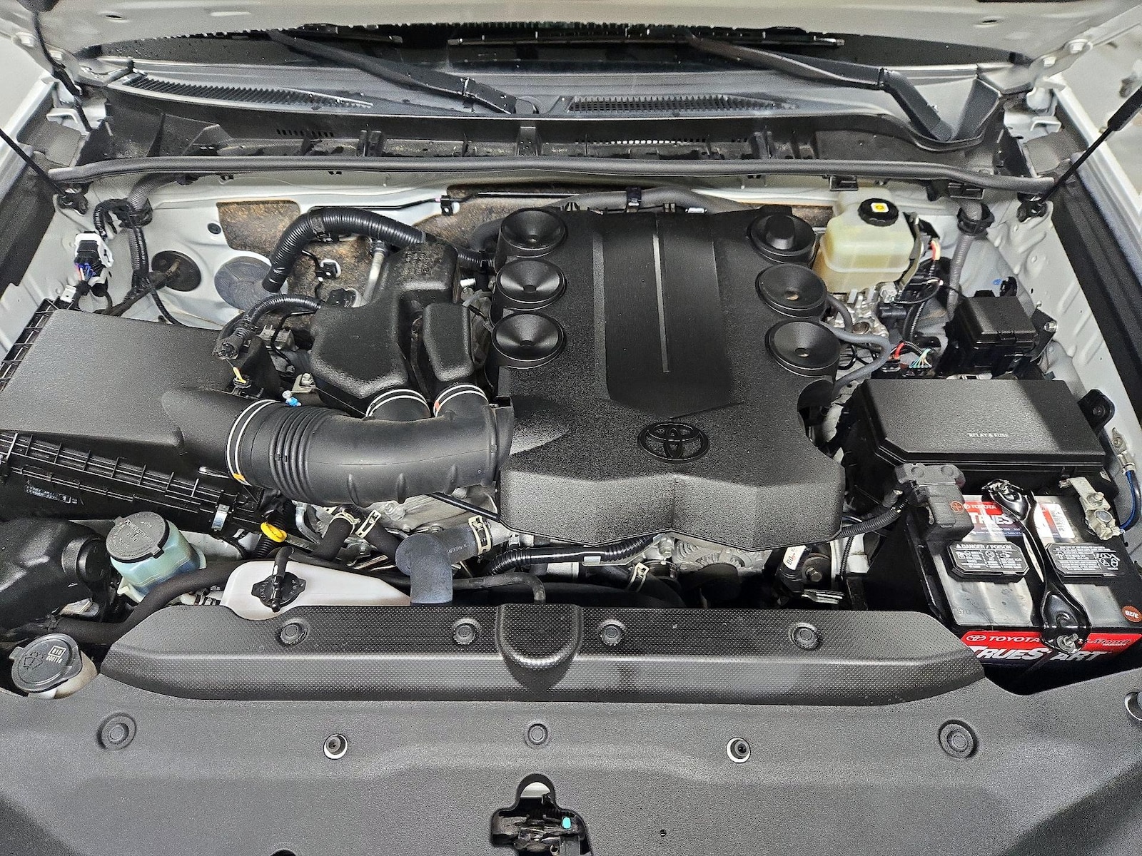2022 Toyota 4Runner SR5 Premium - Photo 26