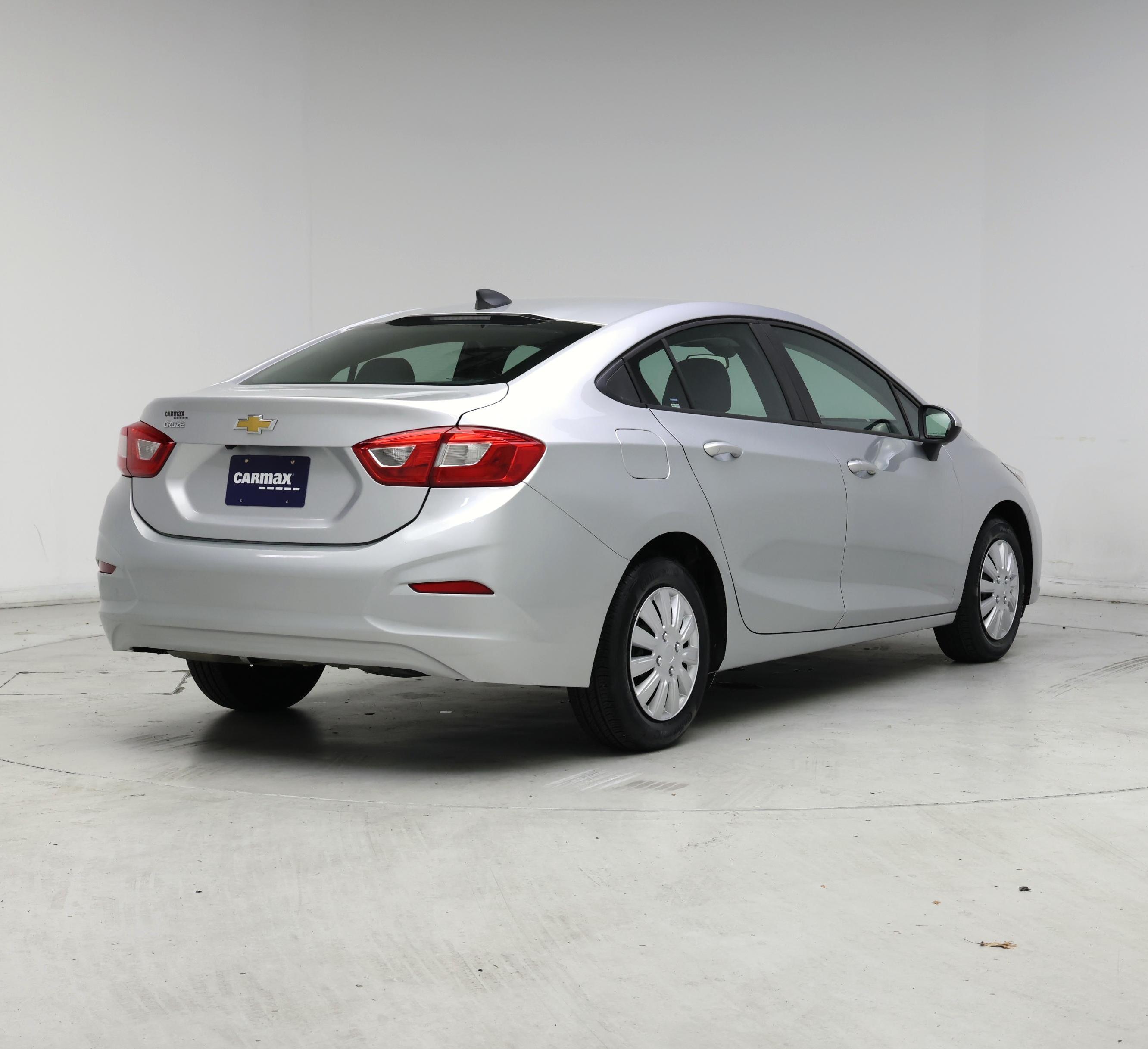 Thumbnail: 2016 Chevrolet Cruze - 8