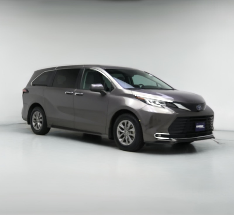 2022 Toyota Sienna Hybrid XLE