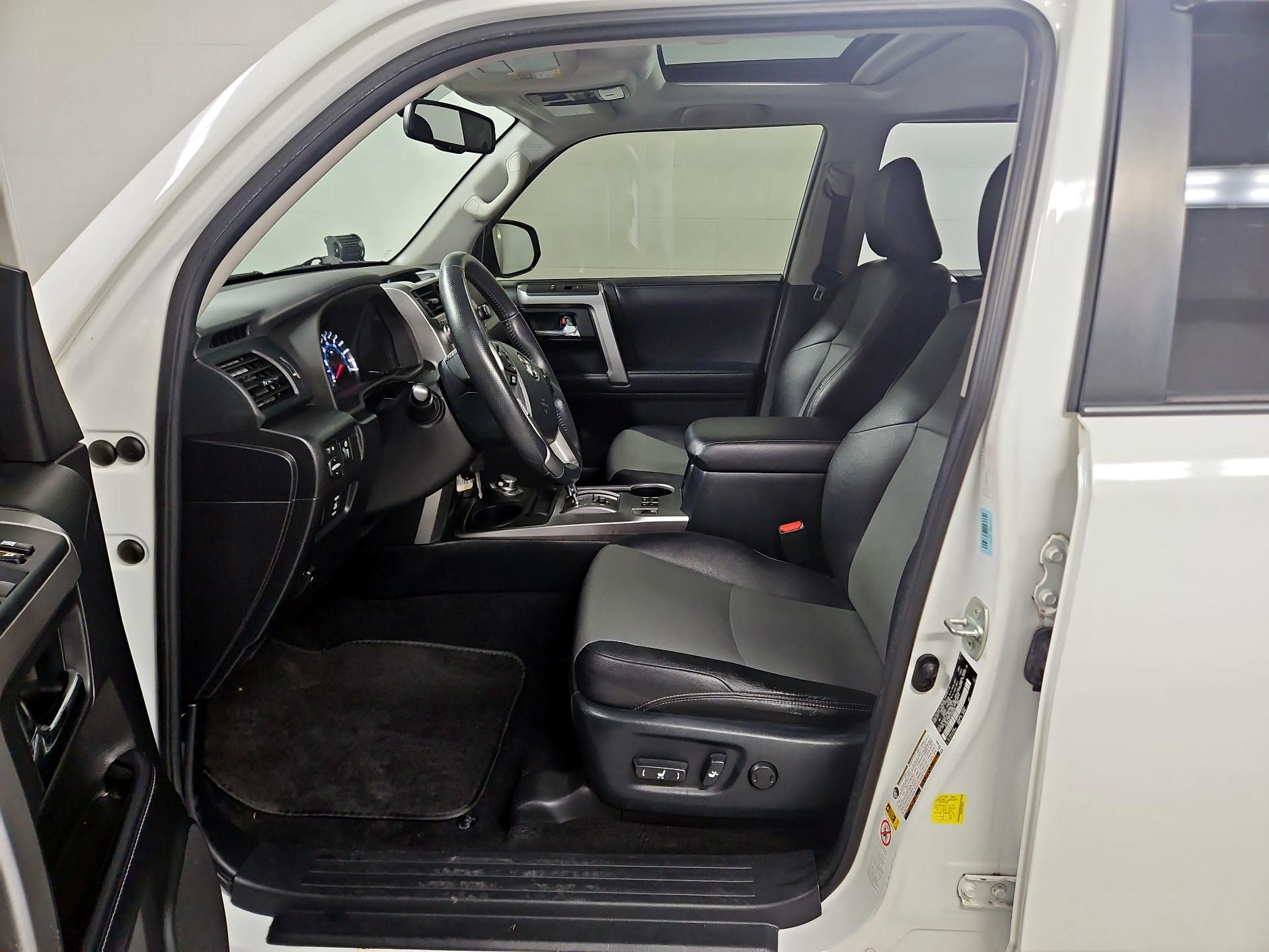 Thumbnail: 2018 Toyota 4Runner - 11