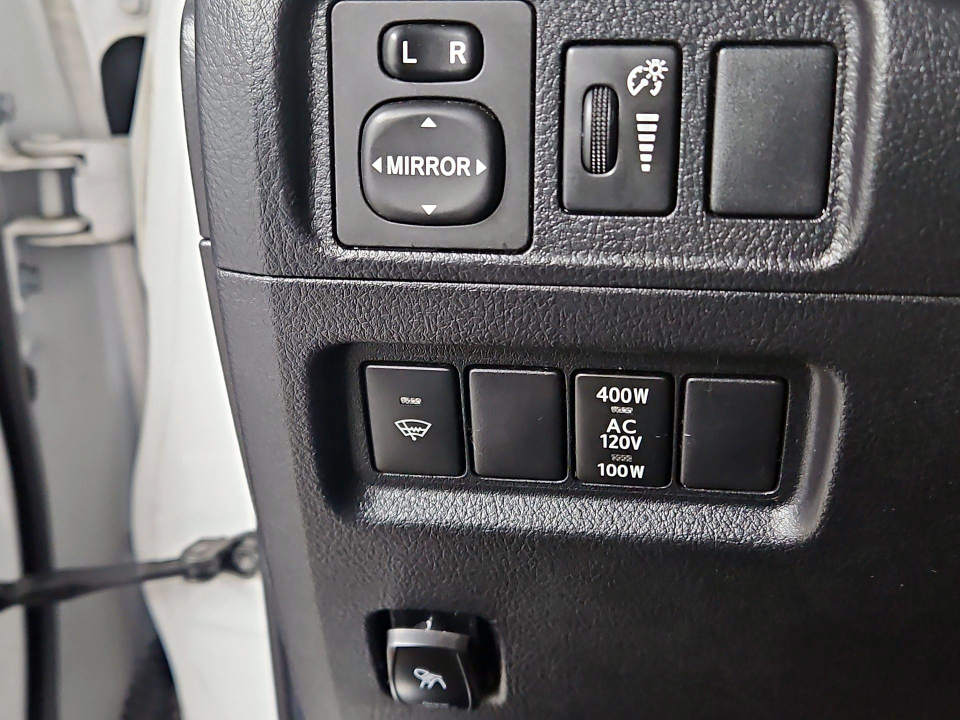 Thumbnail: 2018 Toyota 4Runner - 13