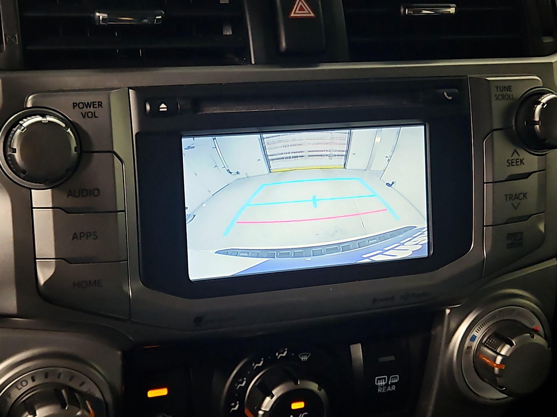 Thumbnail: 2018 Toyota 4Runner - 14