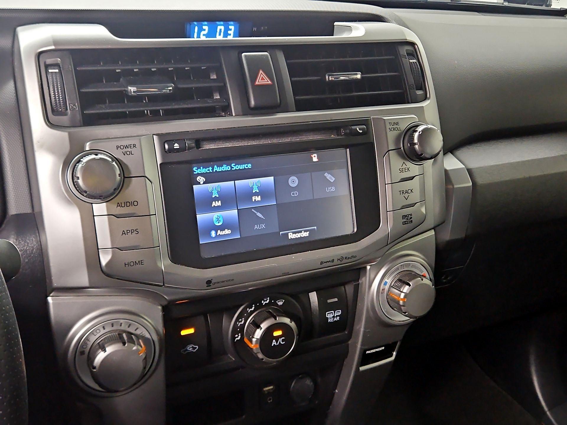 Thumbnail: 2018 Toyota 4Runner - 16