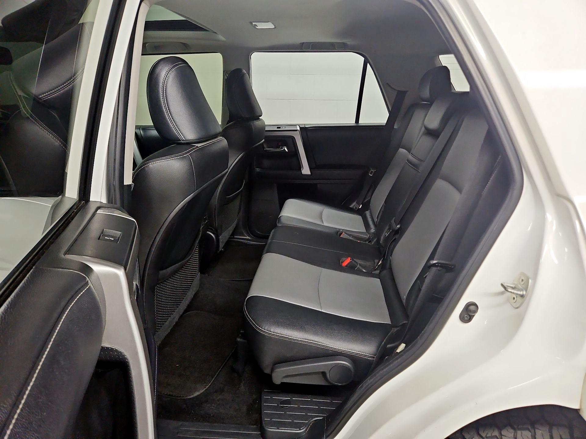 Thumbnail: 2018 Toyota 4Runner - 20