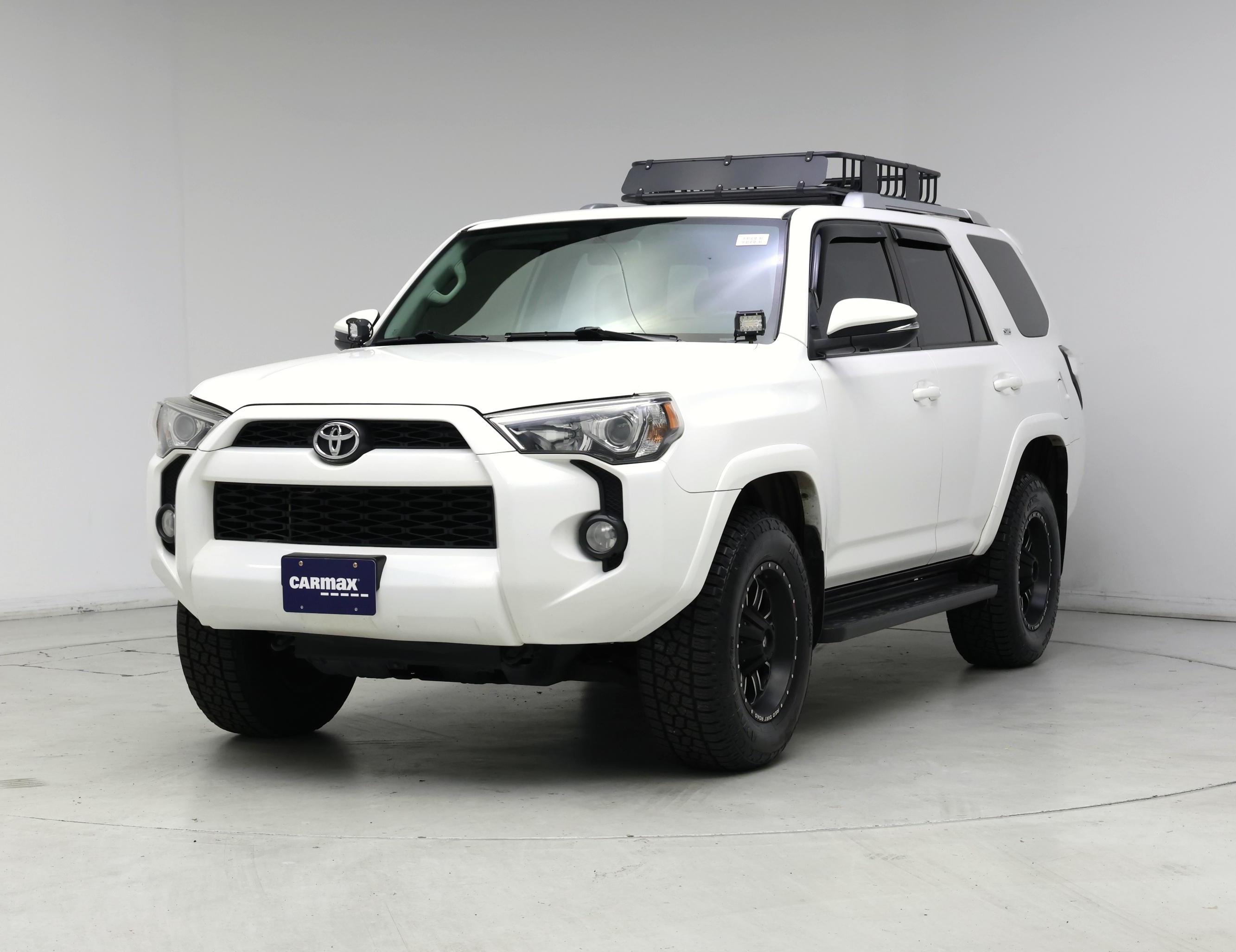 Thumbnail: 2018 Toyota 4Runner - 4
