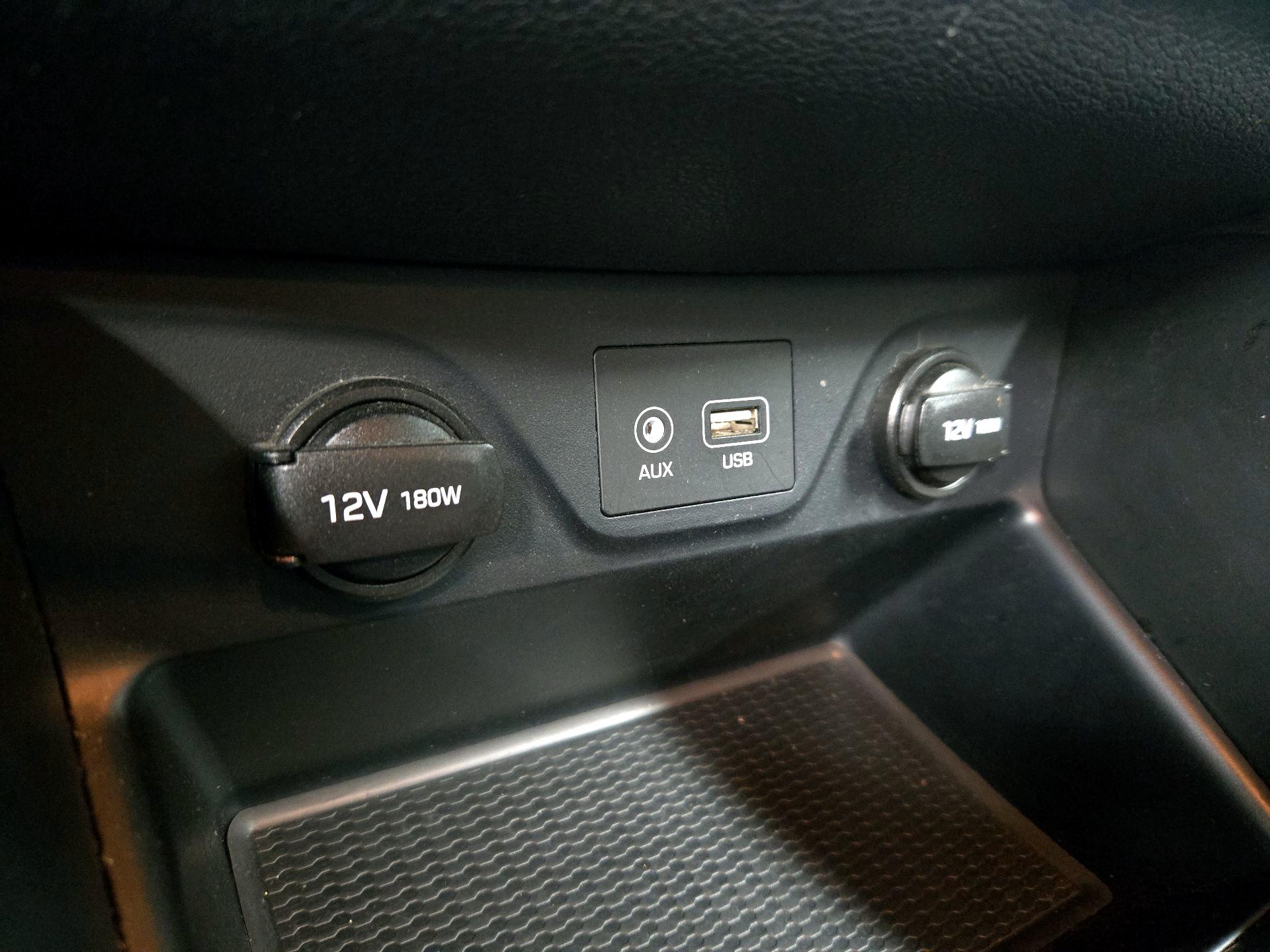 Thumbnail: 2020 Hyundai Tucson - 18